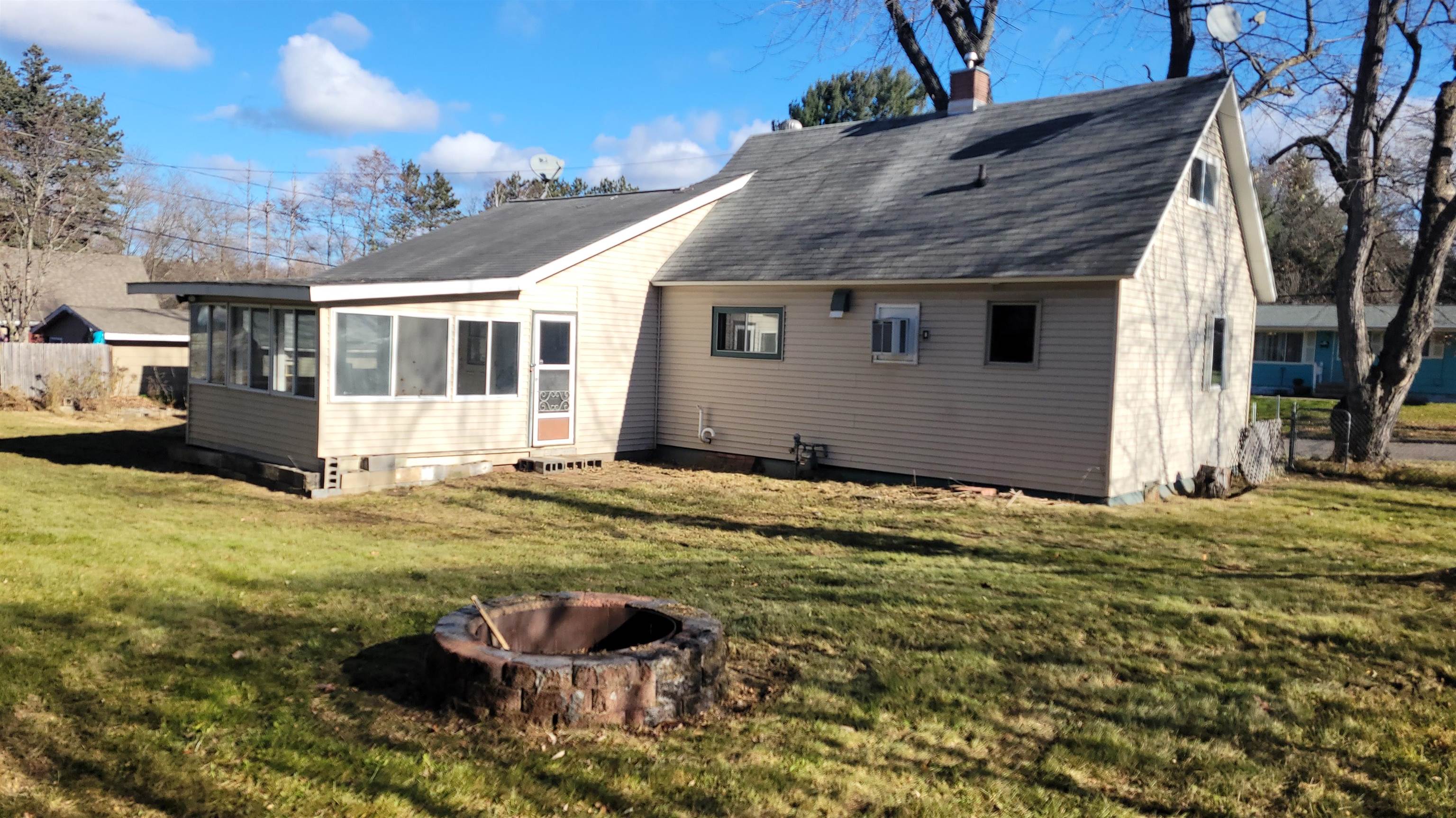 503 DOUGLAS STREET, Rhinelander, Wisconsin 54501, 3 Bedrooms Bedrooms, ,1 BathroomBathrooms,Residential,For Sale,503 DOUGLAS STREET,22505542