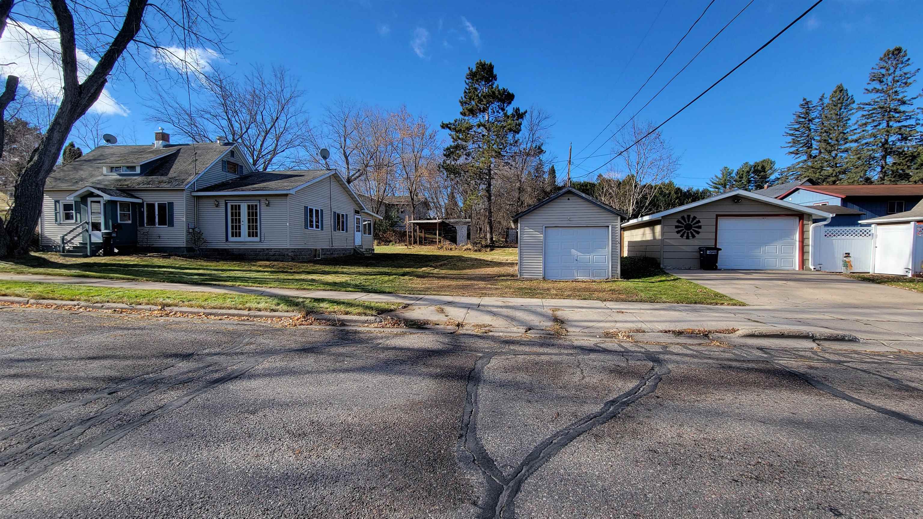 503 DOUGLAS STREET, Rhinelander, Wisconsin 54501, 3 Bedrooms Bedrooms, ,1 BathroomBathrooms,Residential,For Sale,503 DOUGLAS STREET,22505542