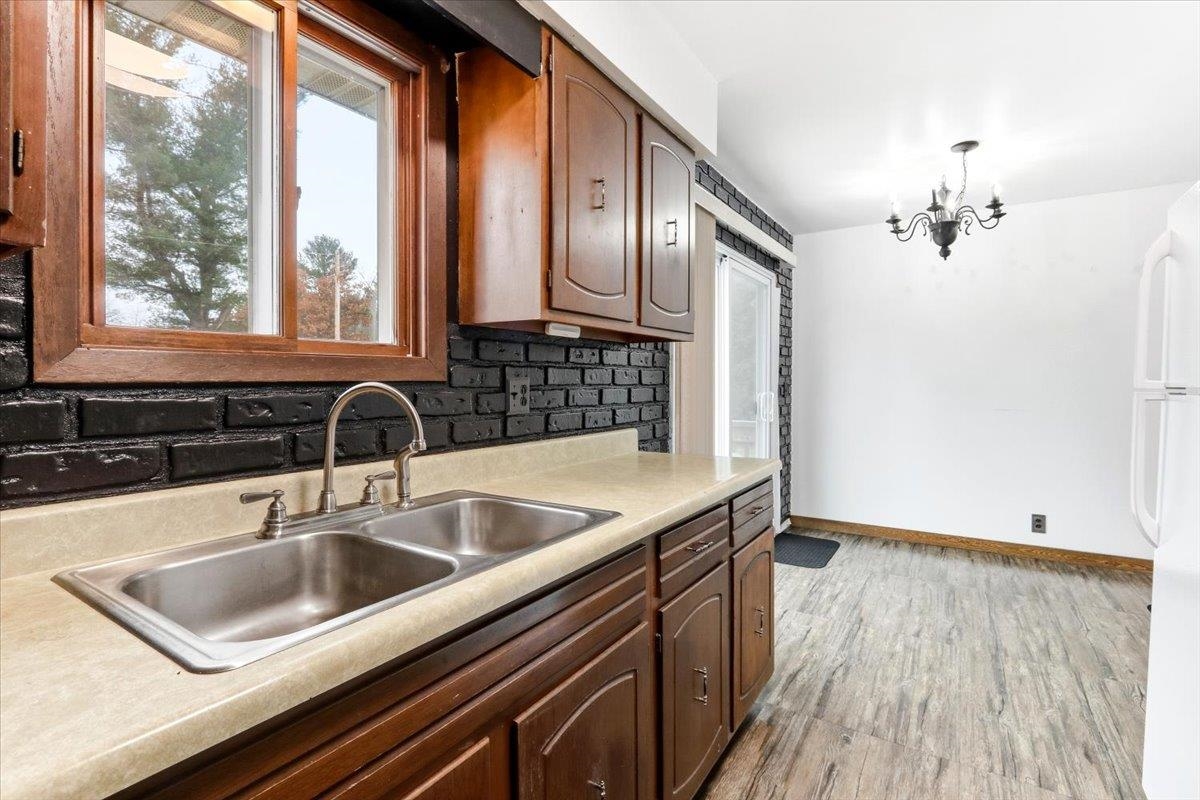 2820 31ST STREET SOUTH, Wisconsin Rapids, Wisconsin 54494, 3 Bedrooms Bedrooms, ,1 BathroomBathrooms,Residential,For Sale,2820 31ST STREET SOUTH,22505554