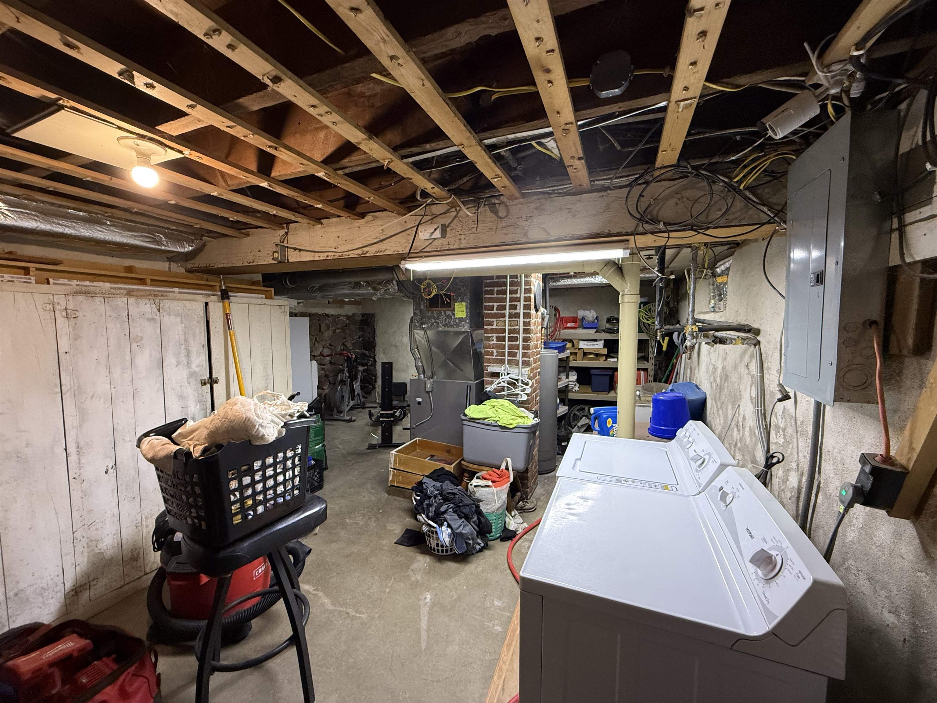 421 N 3RD AVENUE, Wausau, Wisconsin 54401, 1 Bedroom Bedrooms, 6 Rooms Rooms,1 BathroomBathrooms,Multi-family,For Sale,421 N 3RD AVENUE,22505561