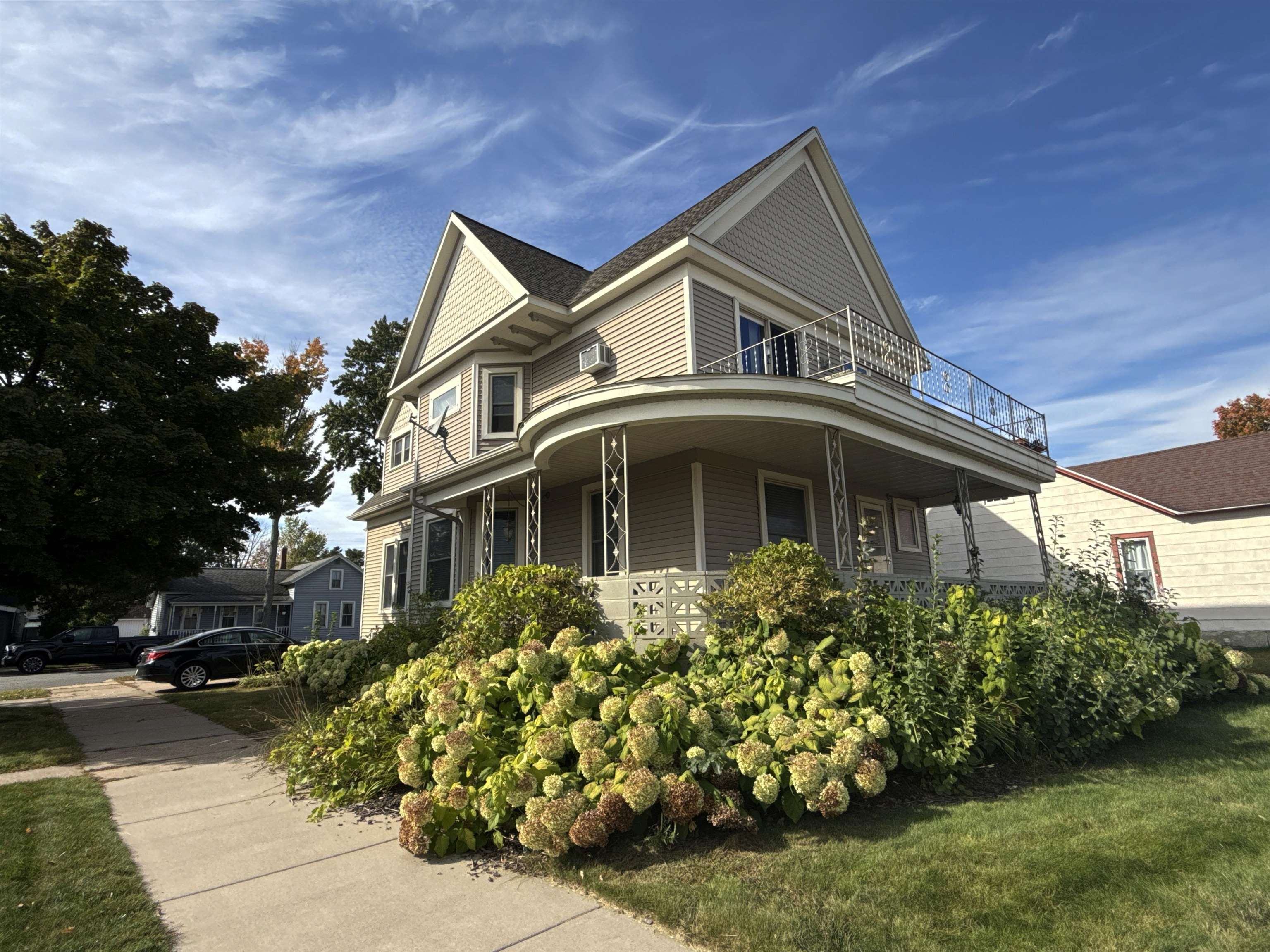 550 S 1ST AVENUE, Wausau, Wisconsin 54401, 1 Room Rooms,1 BathroomBathrooms,Multi-family,For Sale,550 S 1ST AVENUE,22505575