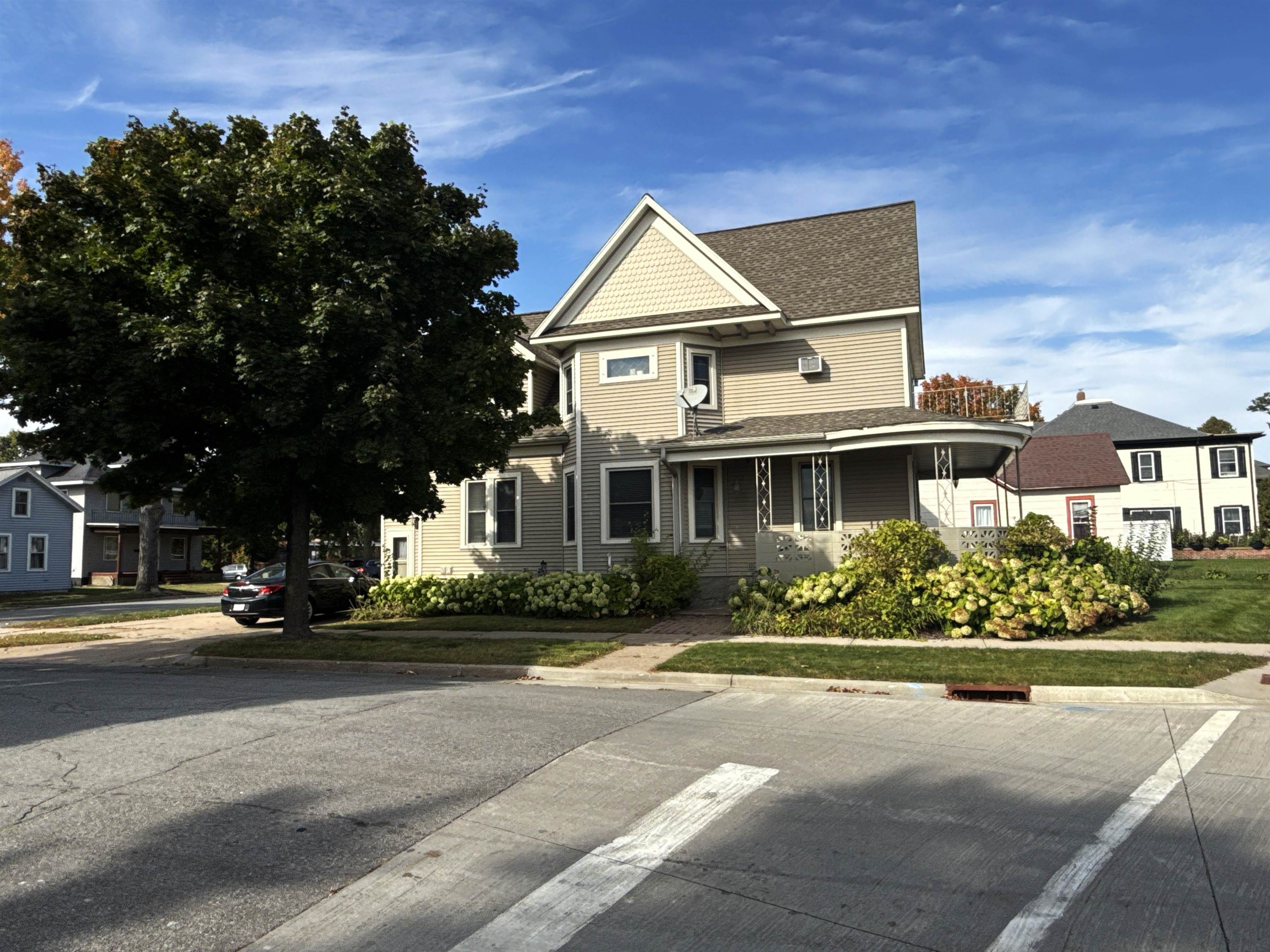 550 S 1ST AVENUE, Wausau, Wisconsin 54401, 1 Room Rooms,1 BathroomBathrooms,Multi-family,For Sale,550 S 1ST AVENUE,22505575