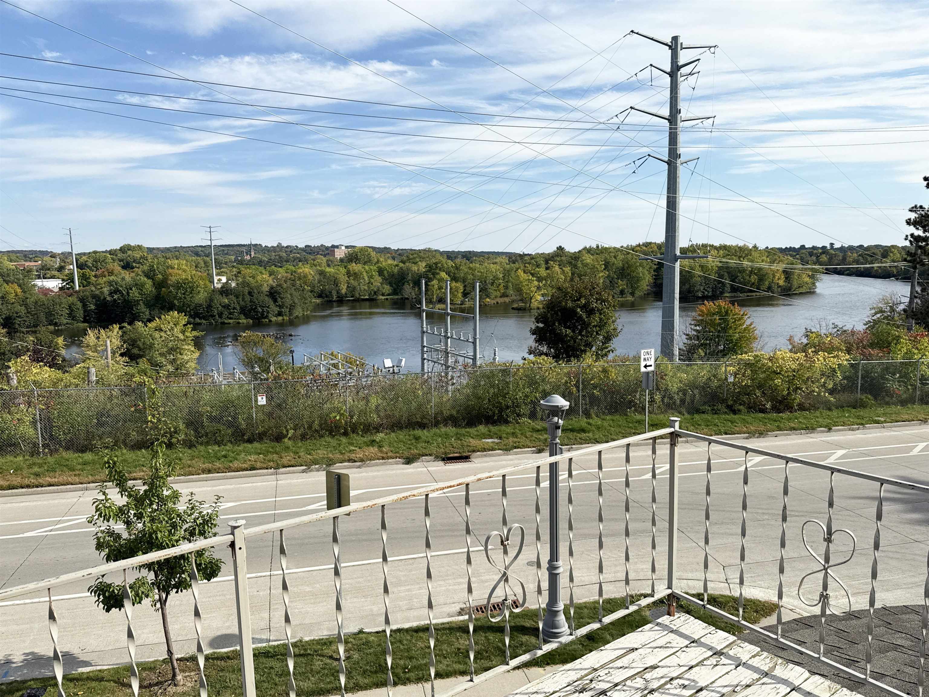 550 S 1ST AVENUE, Wausau, Wisconsin 54401, 1 Room Rooms,1 BathroomBathrooms,Multi-family,For Sale,550 S 1ST AVENUE,22505575