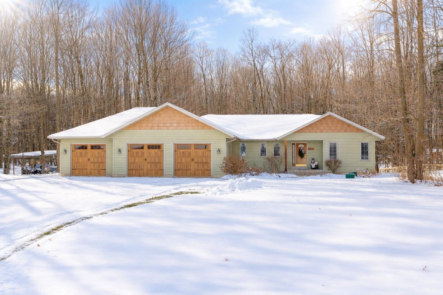 225156 FREDERICK DRIVE, Birnamwood, Wisconsin 54414, 3 Bedrooms Bedrooms, ,2 BathroomsBathrooms,Residential,For Sale,225156 FREDERICK DRIVE,22505579