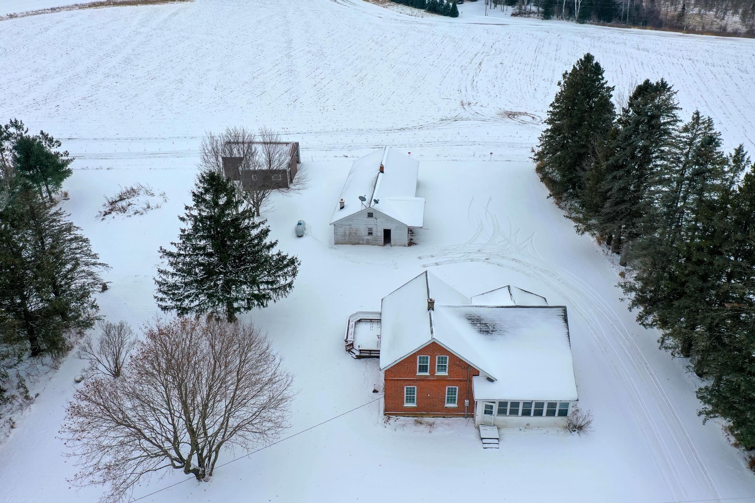 W5463 DASSOW AVENUE, Medford, Wisconsin 54451, 4 Bedrooms Bedrooms, ,2 BathroomsBathrooms,Residential,For Sale,W5463 DASSOW AVENUE,22505612