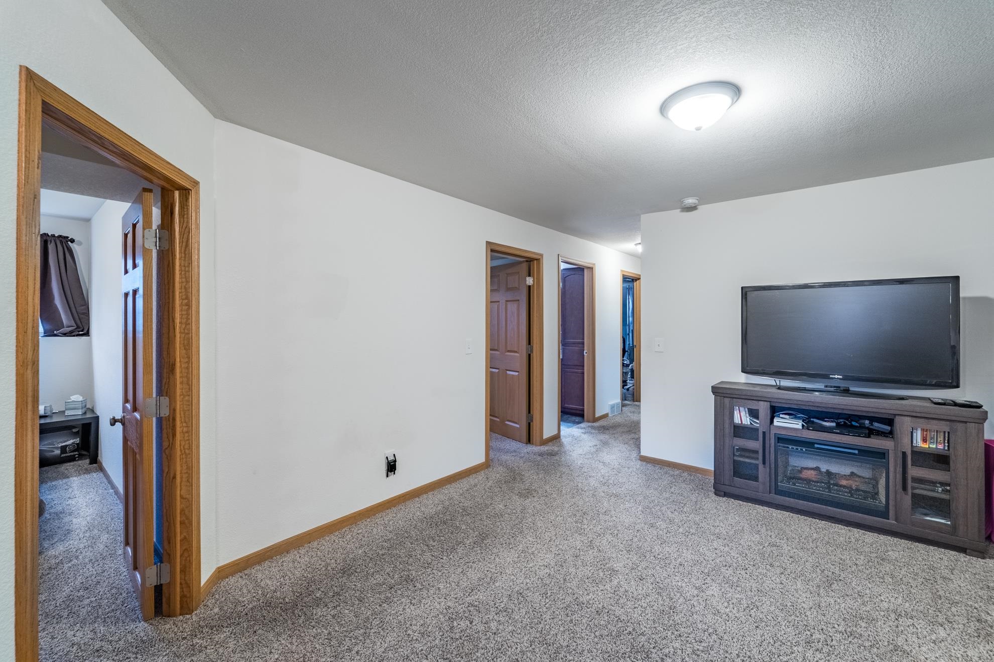 2073 JOSEPHINE LANE, Kronenwetter, Wisconsin 54455, 4 Bedrooms Bedrooms, ,2 BathroomsBathrooms,Residential,For Sale,2073 JOSEPHINE LANE,22505617