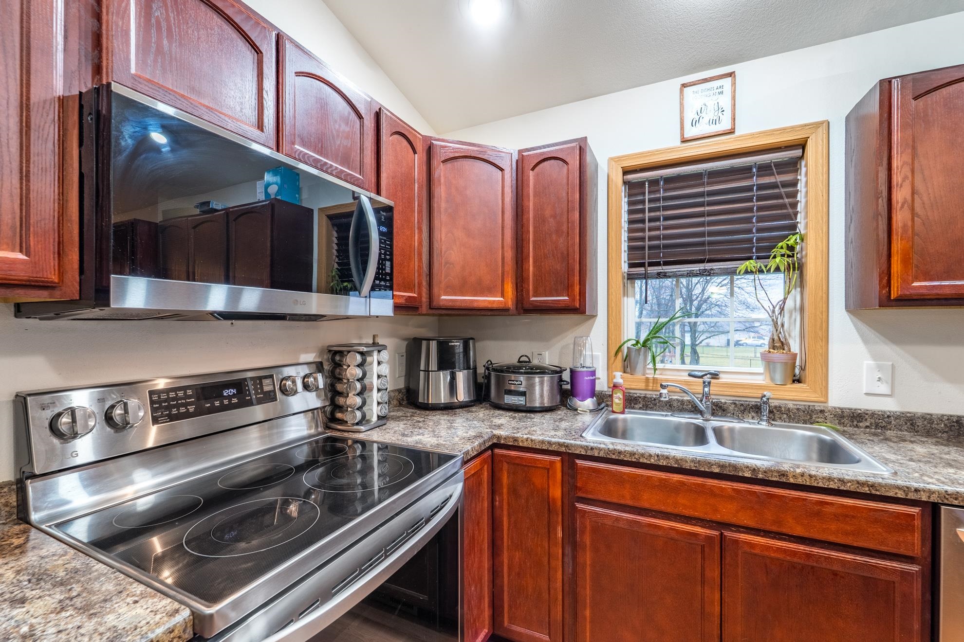 2073 JOSEPHINE LANE, Kronenwetter, Wisconsin 54455, 4 Bedrooms Bedrooms, ,2 BathroomsBathrooms,Residential,For Sale,2073 JOSEPHINE LANE,22505617