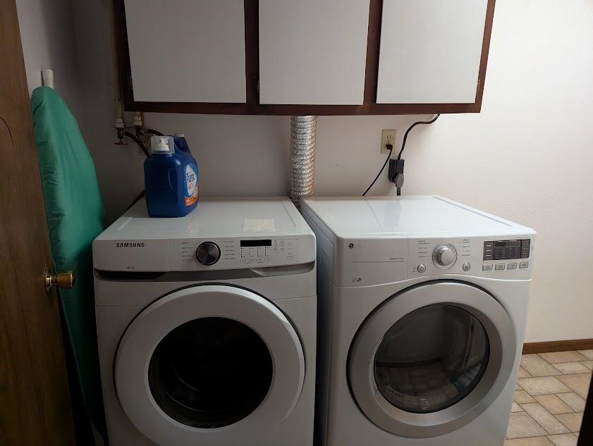 120 FAYETTE STREET, Phillips, Wisconsin 54555, 2 Bedrooms Bedrooms, ,3 BathroomsBathrooms,Residential,For Sale,120 FAYETTE STREET,22505624