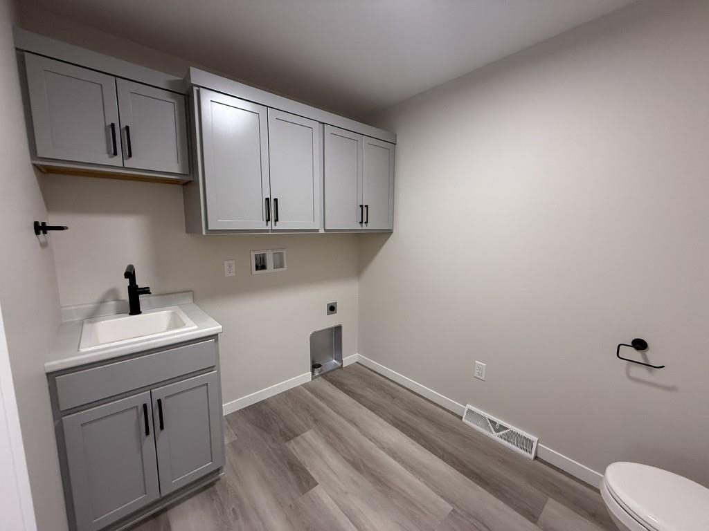 621 Amberwood Way, Plover, Wisconsin 54467, 3 Bedrooms Bedrooms, ,2 BathroomsBathrooms,Residential,For Sale,621 Amberwood Way,22505628