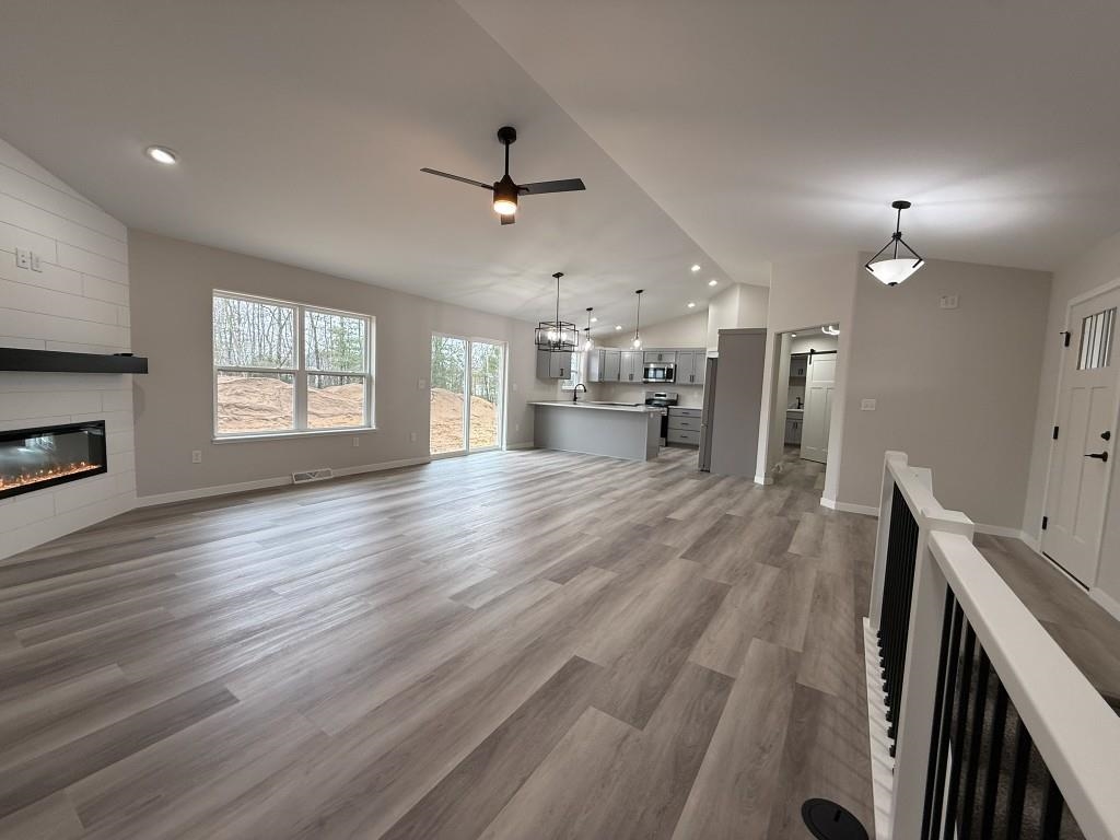 621 Amberwood Way, Plover, Wisconsin 54467, 3 Bedrooms Bedrooms, ,2 BathroomsBathrooms,Residential,For Sale,621 Amberwood Way,22505628