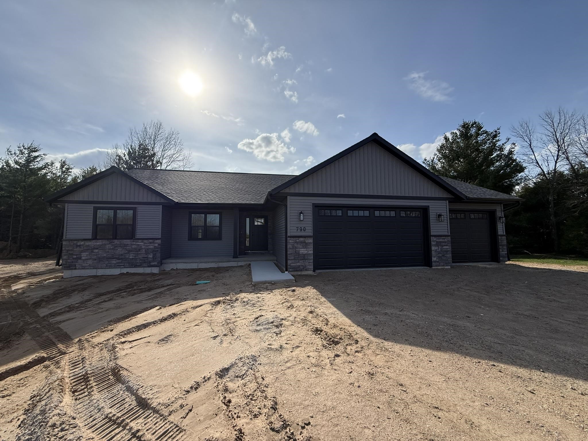 790 TORREY PINES WAY, Plover, Wisconsin 54467, 3 Bedrooms Bedrooms, ,2 BathroomsBathrooms,Residential,For Sale,790 TORREY PINES WAY,22505629