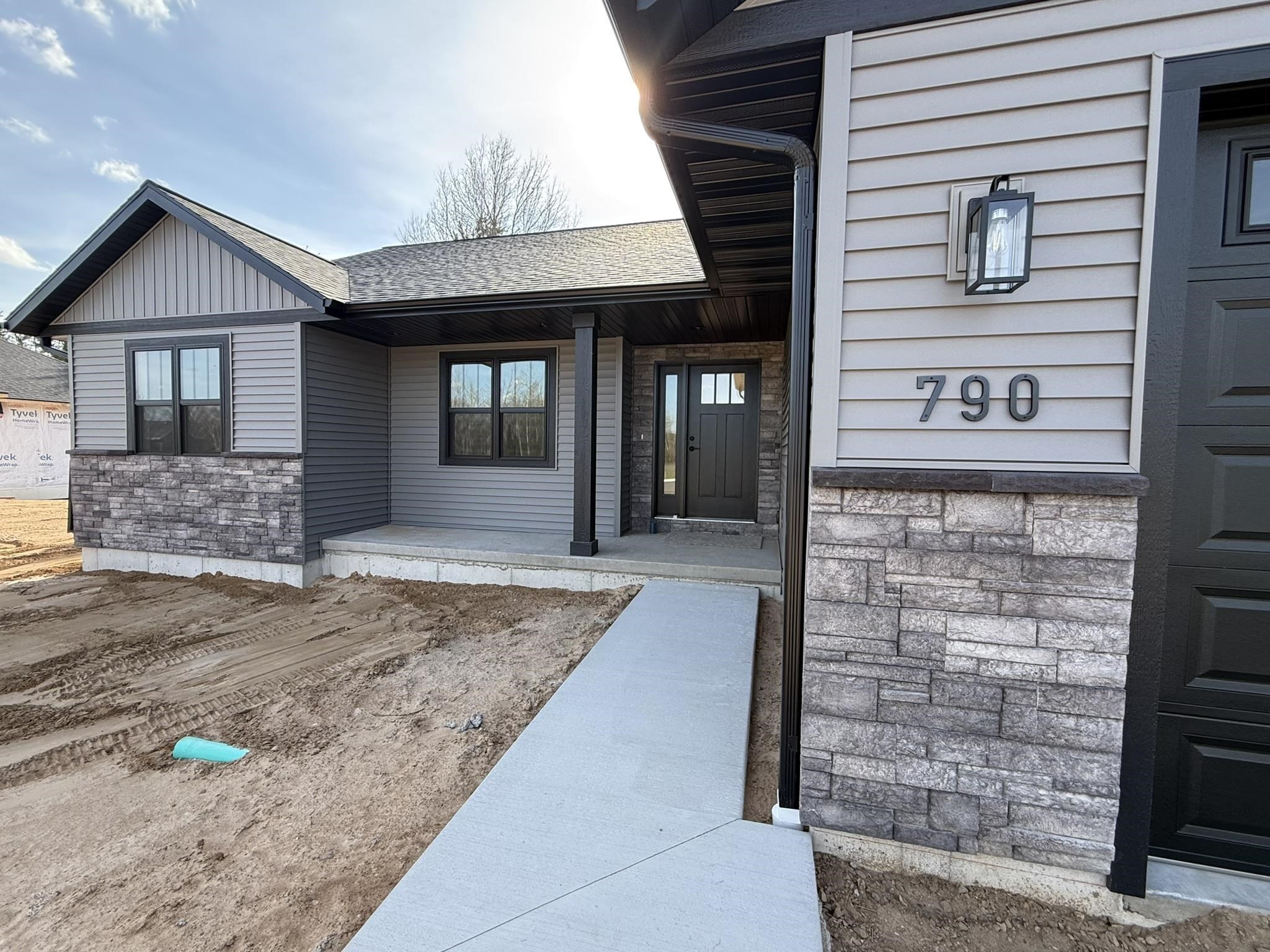 790 TORREY PINES WAY, Plover, Wisconsin 54467, 3 Bedrooms Bedrooms, ,2 BathroomsBathrooms,Residential,For Sale,790 TORREY PINES WAY,22505629