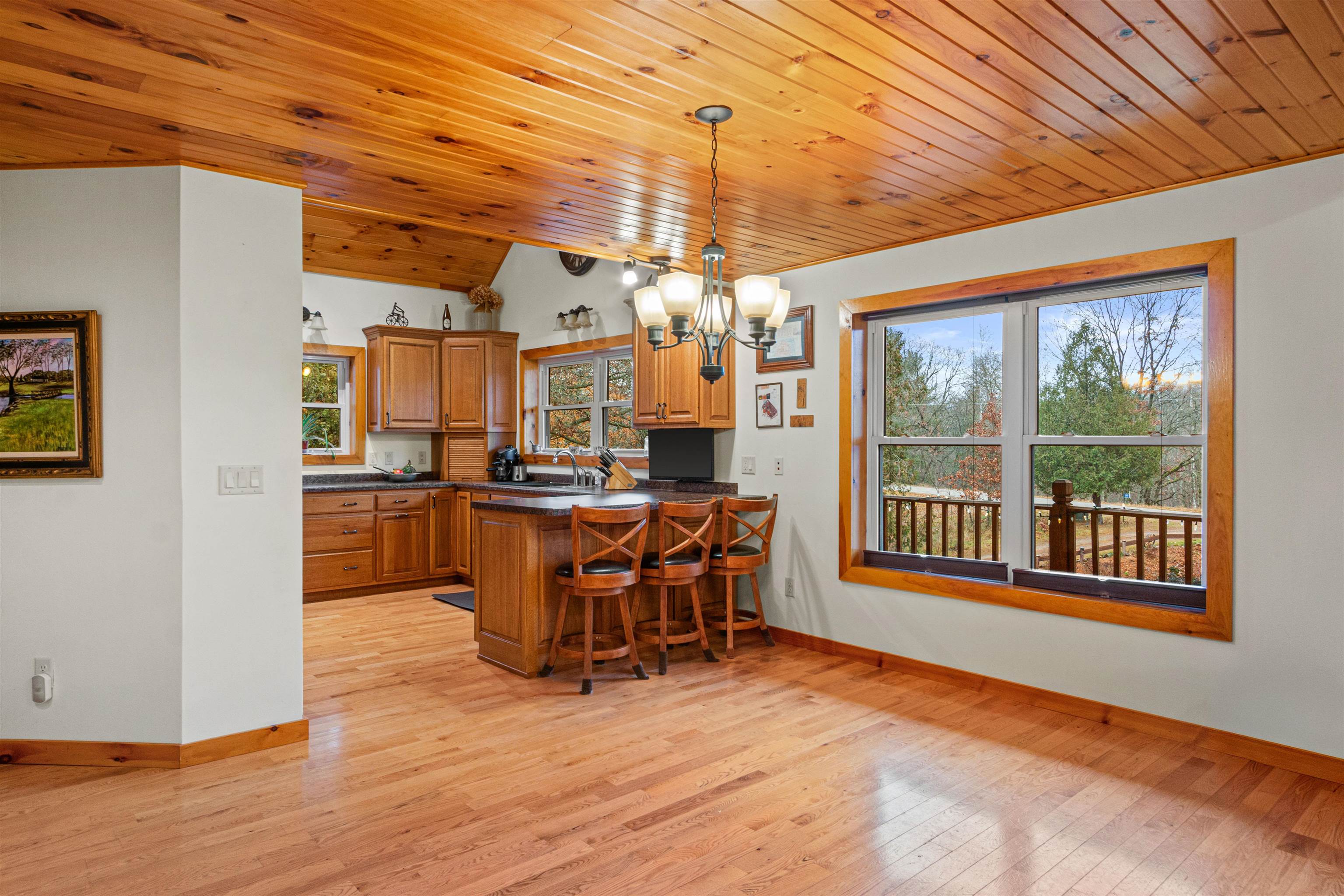 8840 SPRING LAKE ROAD, Amherst, Wisconsin 54406, 2 Bedrooms Bedrooms, ,3 BathroomsBathrooms,Residential,For Sale,8840 SPRING LAKE ROAD,22505632