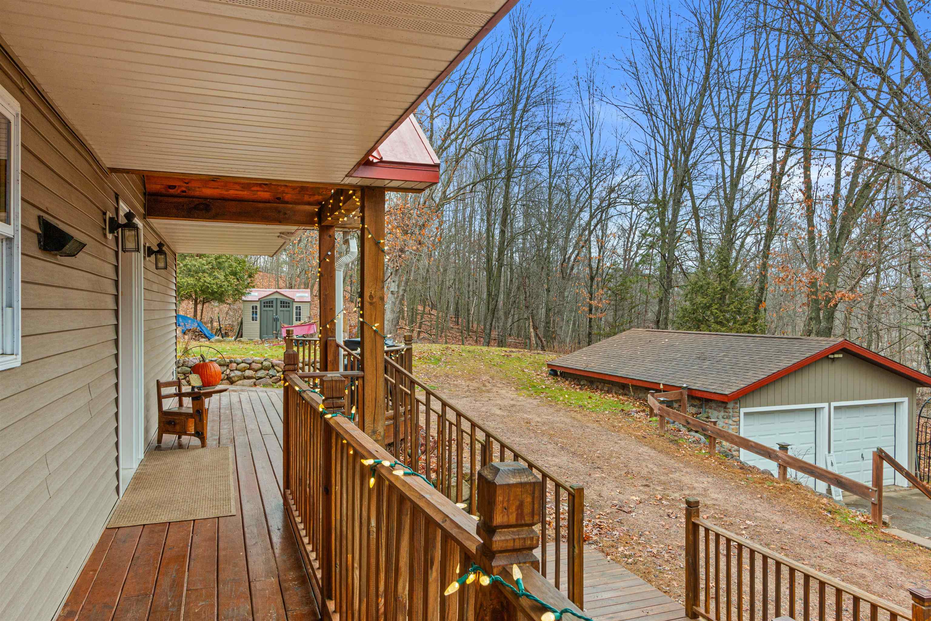 8840 SPRING LAKE ROAD, Amherst, Wisconsin 54406, 2 Bedrooms Bedrooms, ,3 BathroomsBathrooms,Residential,For Sale,8840 SPRING LAKE ROAD,22505632