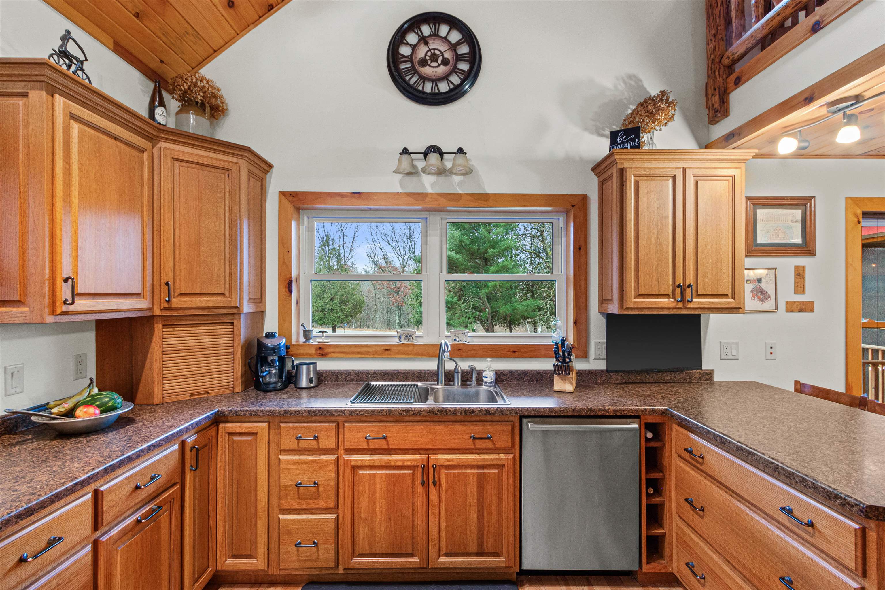 8840 SPRING LAKE ROAD, Amherst, Wisconsin 54406, 2 Bedrooms Bedrooms, ,3 BathroomsBathrooms,Residential,For Sale,8840 SPRING LAKE ROAD,22505632