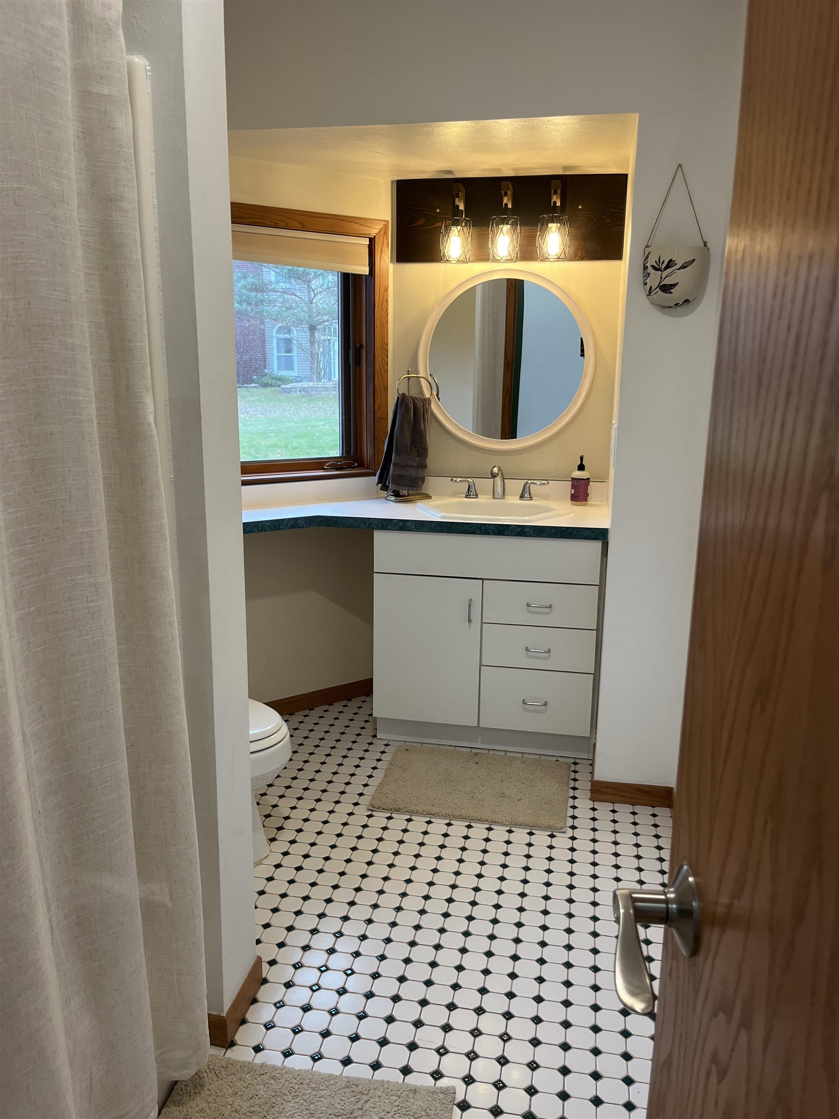 1705 HEMLOCK AVENUE, Schofield, Wisconsin 54476, 4 Bedrooms Bedrooms, ,2 BathroomsBathrooms,Residential,For Sale,1705 HEMLOCK AVENUE,22505634