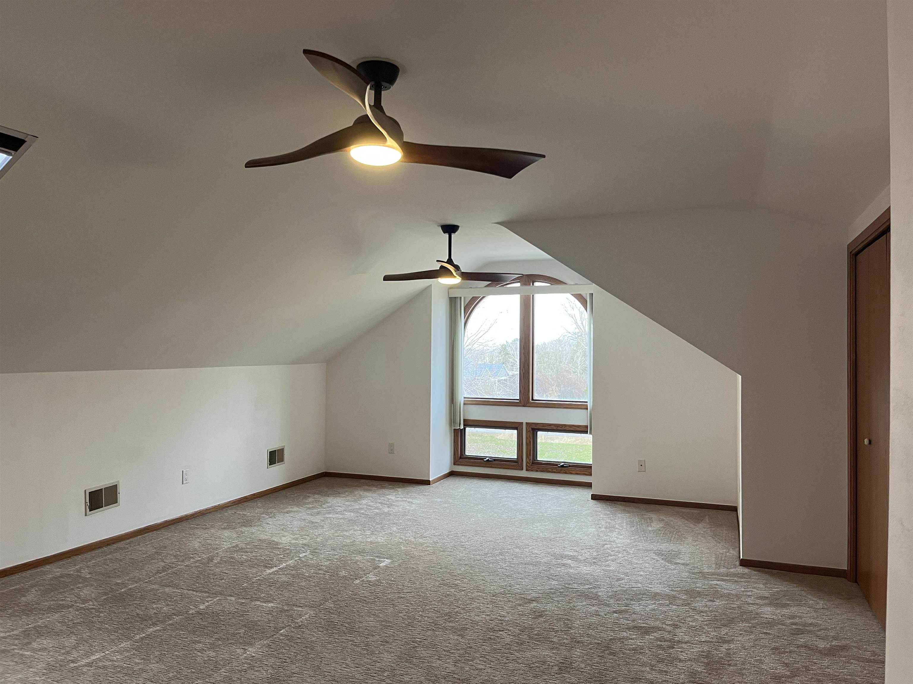 1705 HEMLOCK AVENUE, Schofield, Wisconsin 54476, 4 Bedrooms Bedrooms, ,2 BathroomsBathrooms,Residential,For Sale,1705 HEMLOCK AVENUE,22505634