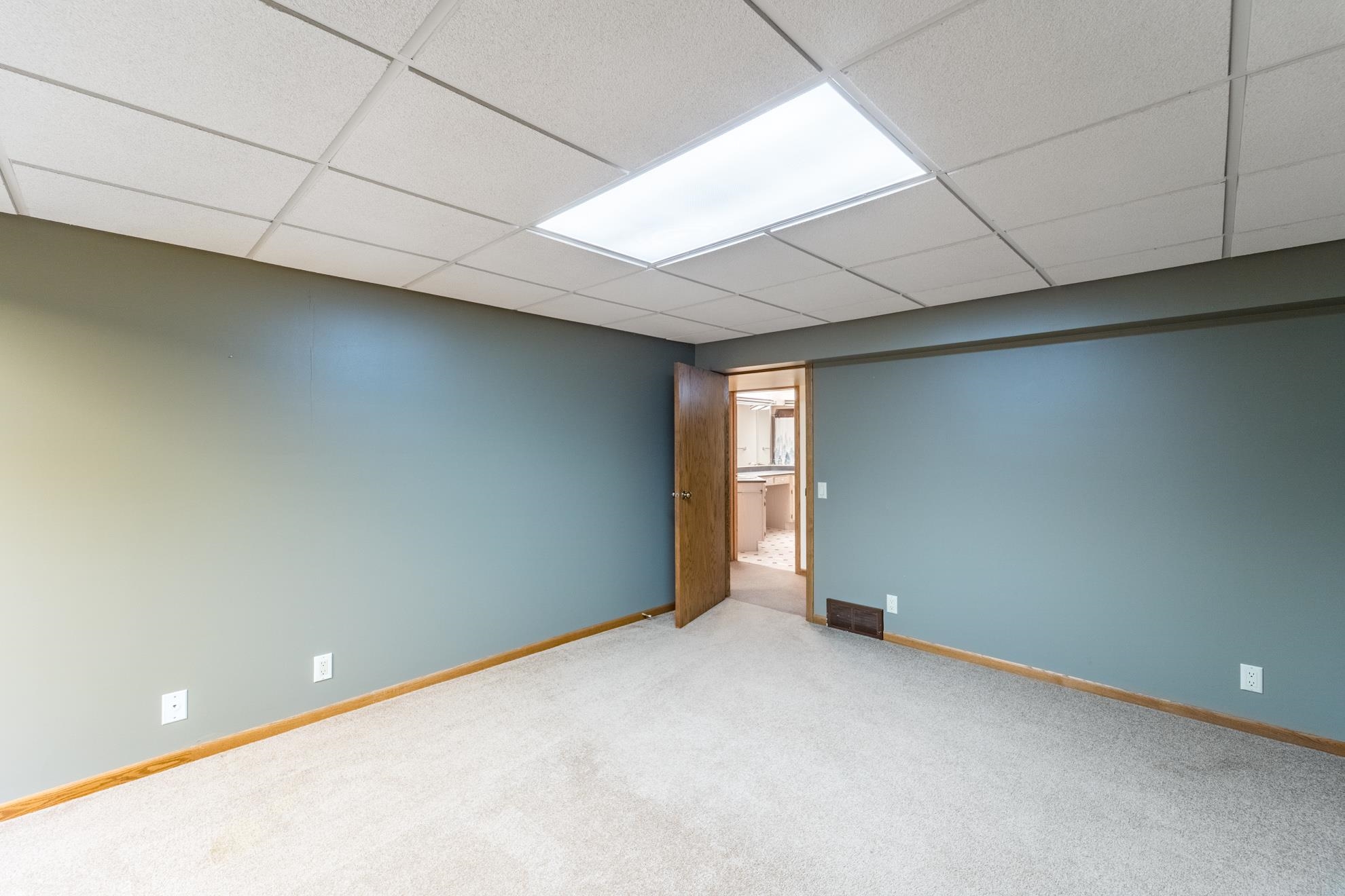 3325 DELLA STREET, Stevens Point, Wisconsin 54481, 5 Bedrooms Bedrooms, ,4 BathroomsBathrooms,Residential,For Sale,3325 DELLA STREET,22505642