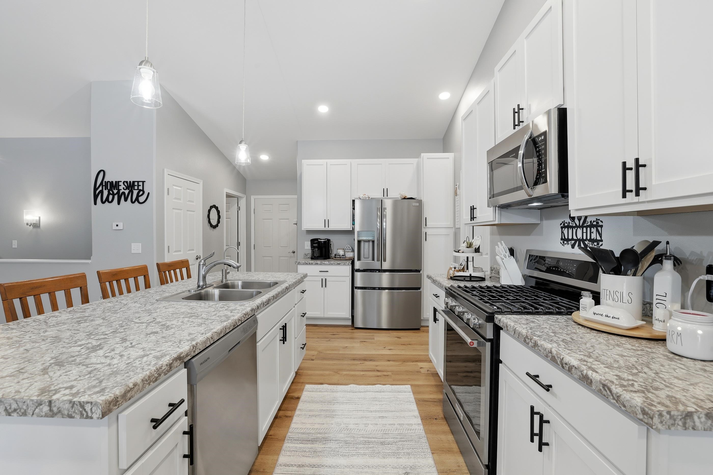 831 FAIRWAY DRIVE, Mosinee, Wisconsin 54455, 3 Bedrooms Bedrooms, ,2 BathroomsBathrooms,Residential,For Sale,831 FAIRWAY DRIVE,22505656