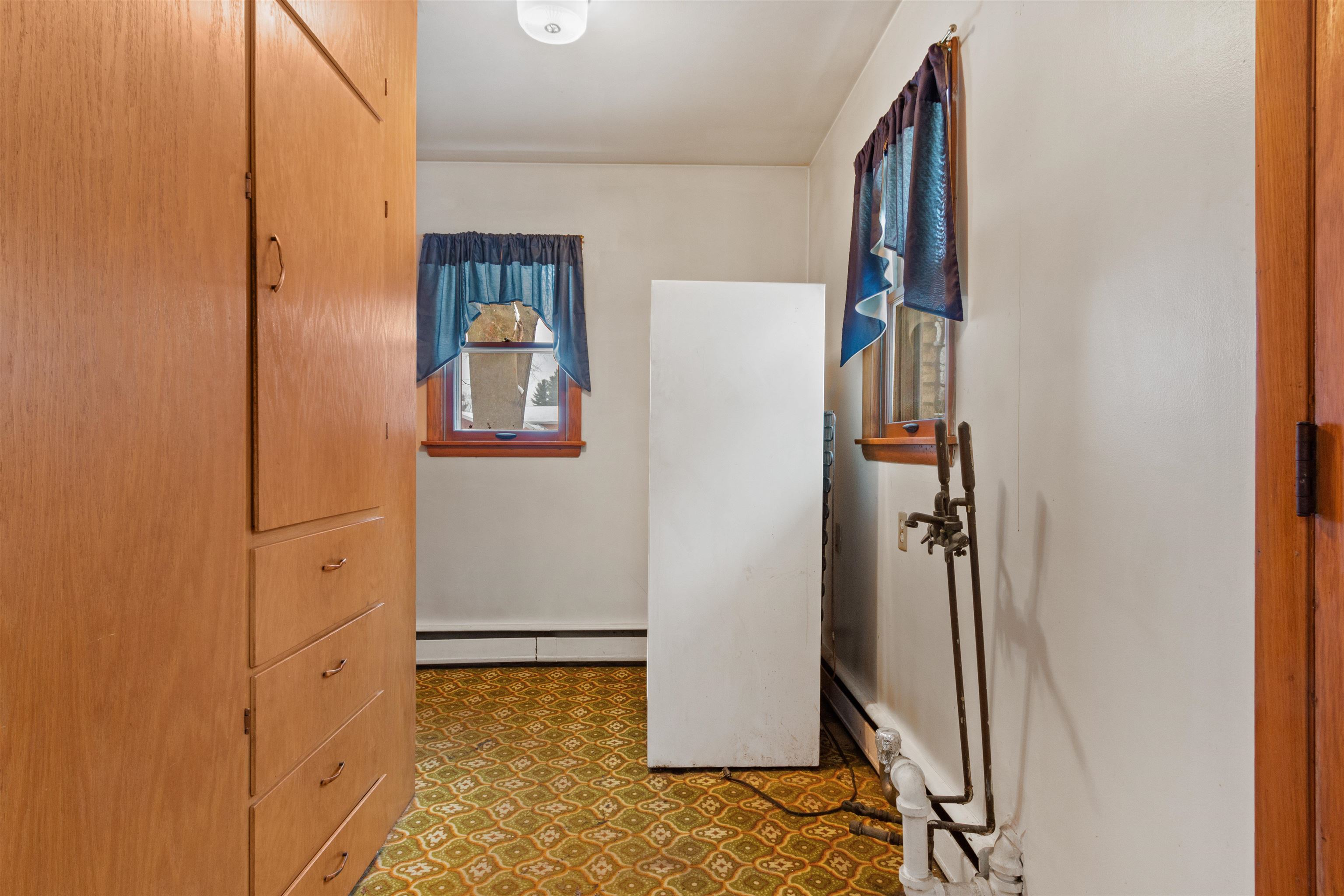 2302 80TH STREET SOUTH, Wisconsin Rapids, Wisconsin 54494, 3 Bedrooms Bedrooms, ,1 BathroomBathrooms,Residential,For Sale,2302 80TH STREET SOUTH,22505660