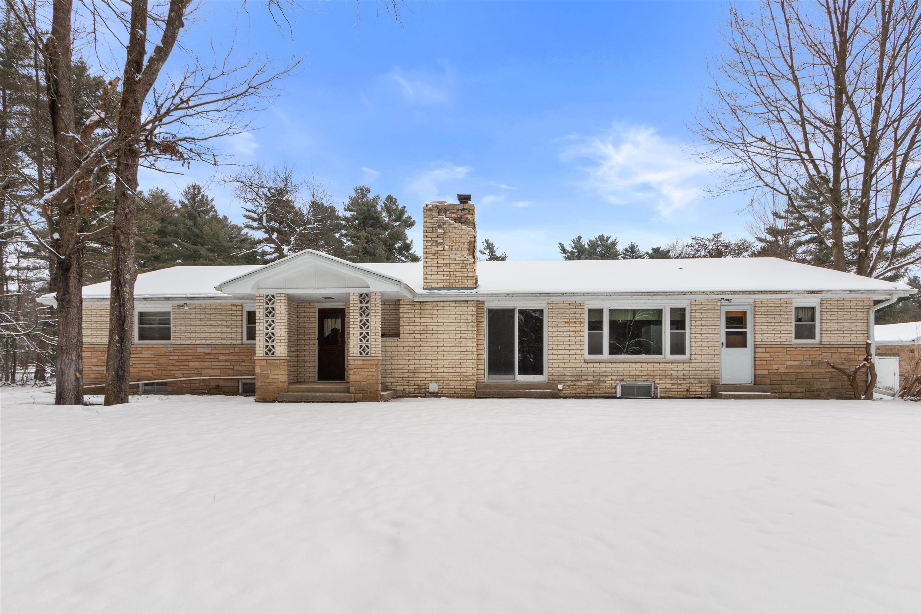 2302 80TH STREET SOUTH, Wisconsin Rapids, Wisconsin 54494, 3 Bedrooms Bedrooms, ,1 BathroomBathrooms,Residential,For Sale,2302 80TH STREET SOUTH,22505660