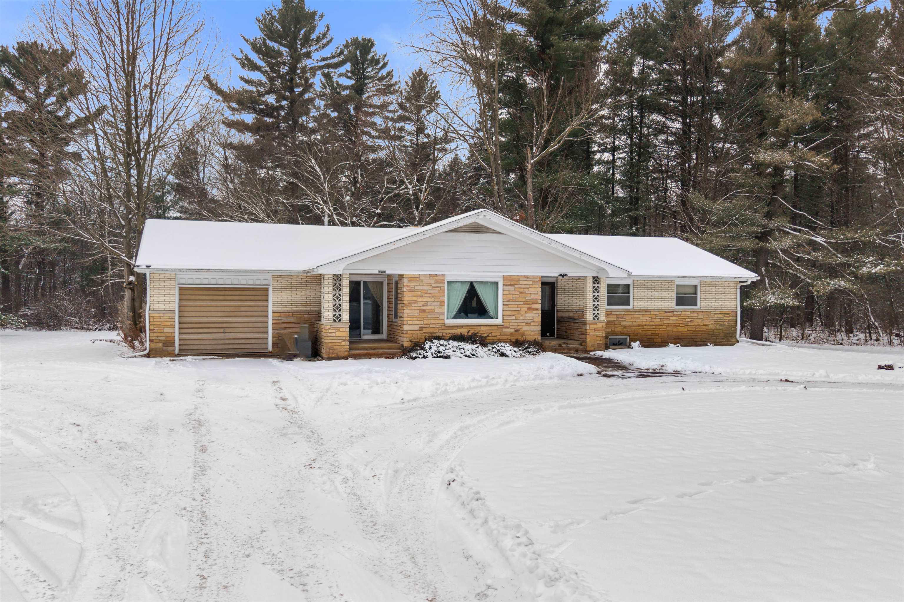 2302 80TH STREET SOUTH, Wisconsin Rapids, Wisconsin 54494, 3 Bedrooms Bedrooms, ,1 BathroomBathrooms,Residential,For Sale,2302 80TH STREET SOUTH,22505660