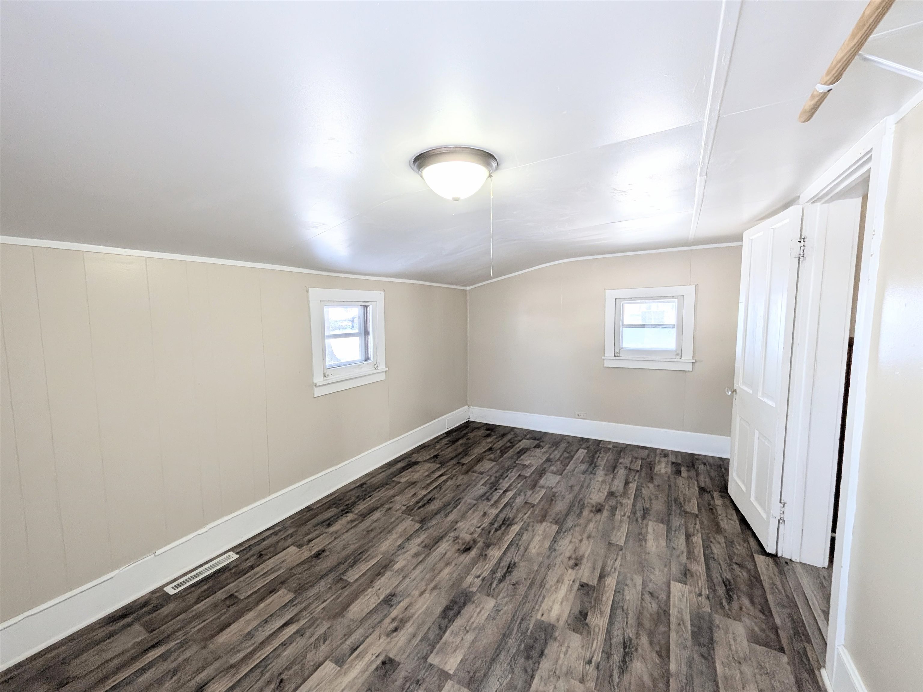 311 SECOND STREET, Rosholt, Wisconsin 54473, 3 Bedrooms Bedrooms, ,1 BathroomBathrooms,Residential,For Sale,311 SECOND STREET,22505661