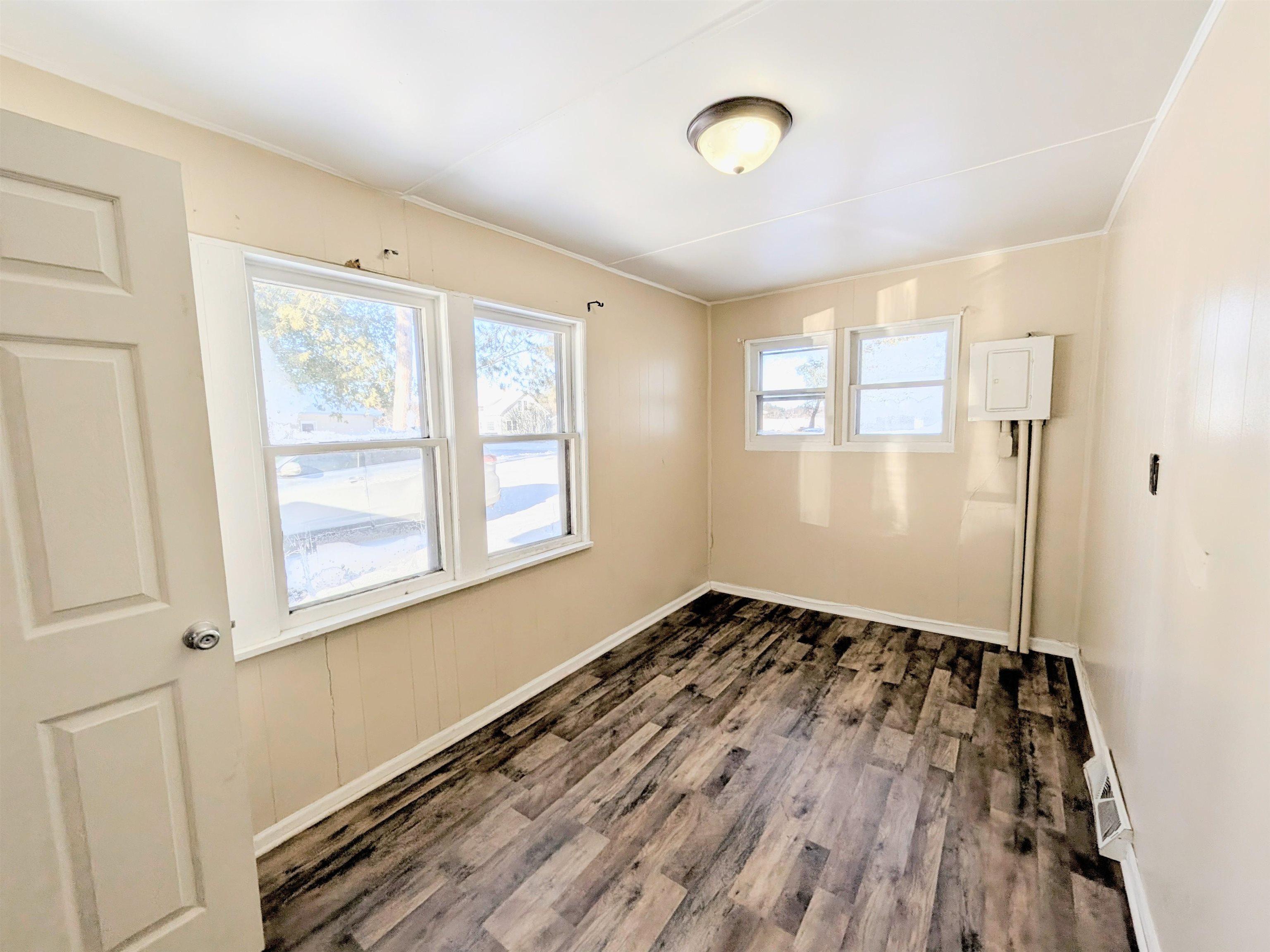 311 SECOND STREET, Rosholt, Wisconsin 54473, 3 Bedrooms Bedrooms, ,1 BathroomBathrooms,Residential,For Sale,311 SECOND STREET,22505661