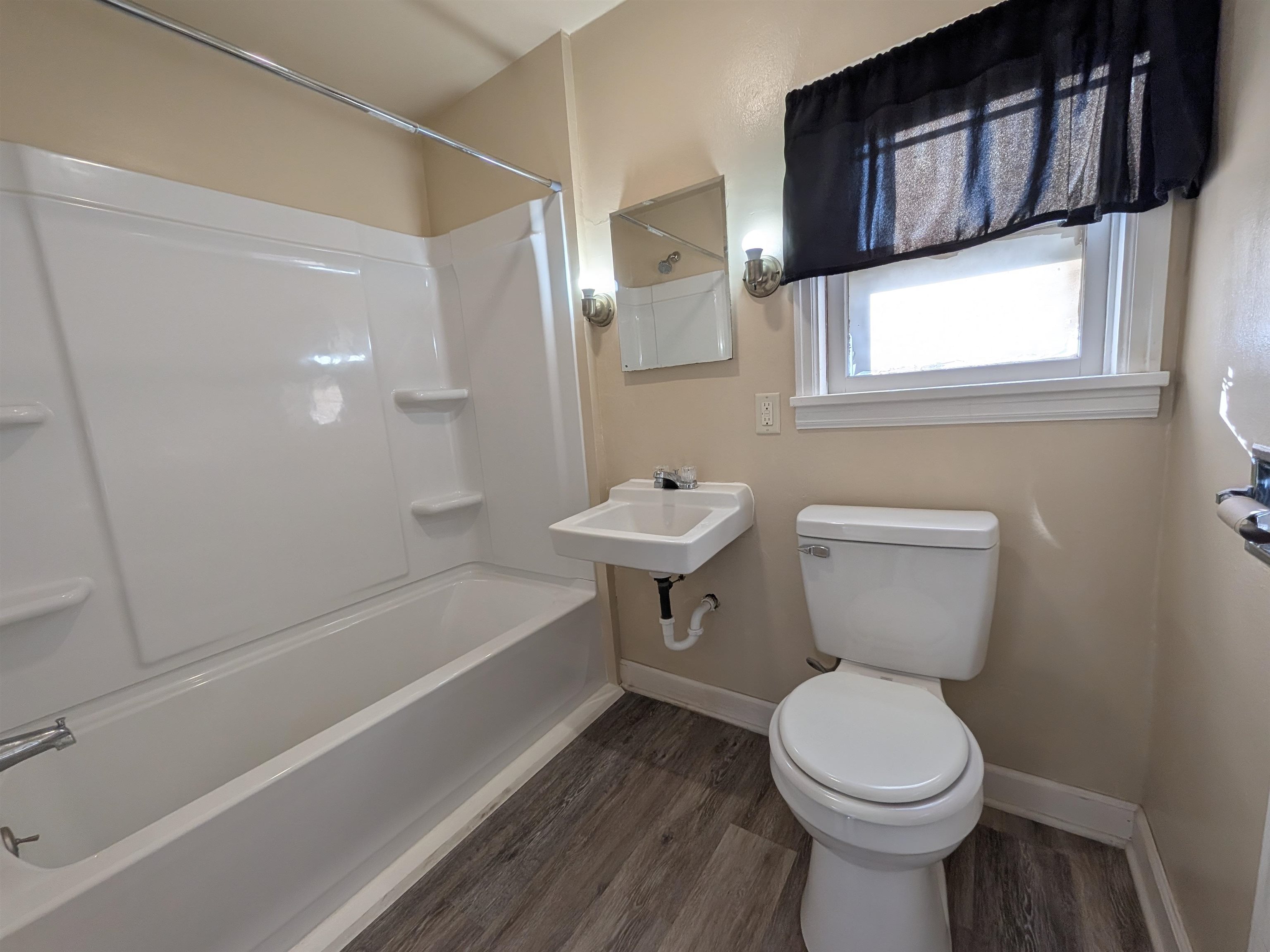 311 SECOND STREET, Rosholt, Wisconsin 54473, 3 Bedrooms Bedrooms, ,1 BathroomBathrooms,Residential,For Sale,311 SECOND STREET,22505661