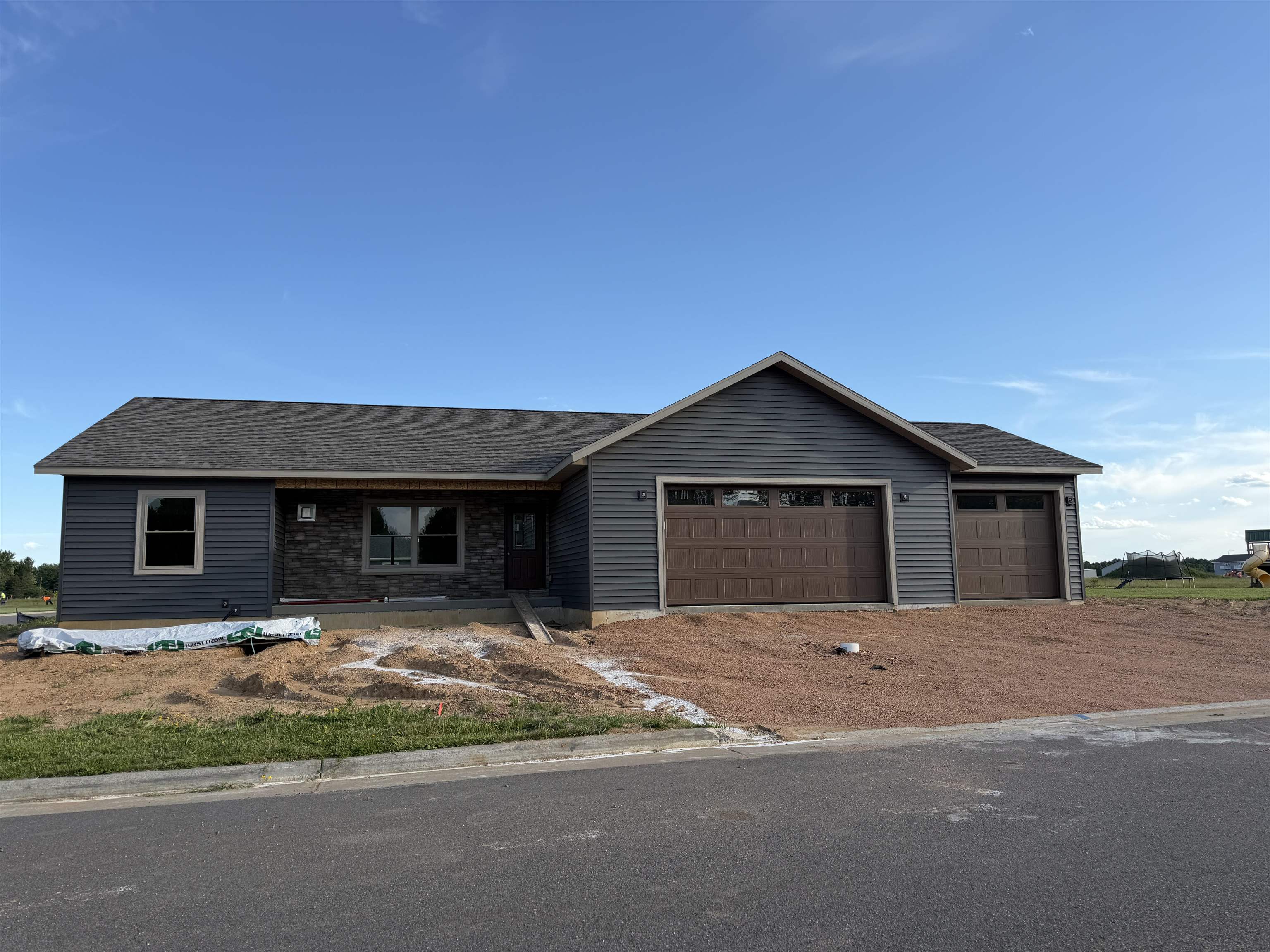 201 W DOVE STREET, Spencer, Wisconsin 54479, 3 Bedrooms Bedrooms, ,2 BathroomsBathrooms,Residential,For Sale,201 W DOVE STREET,22505694