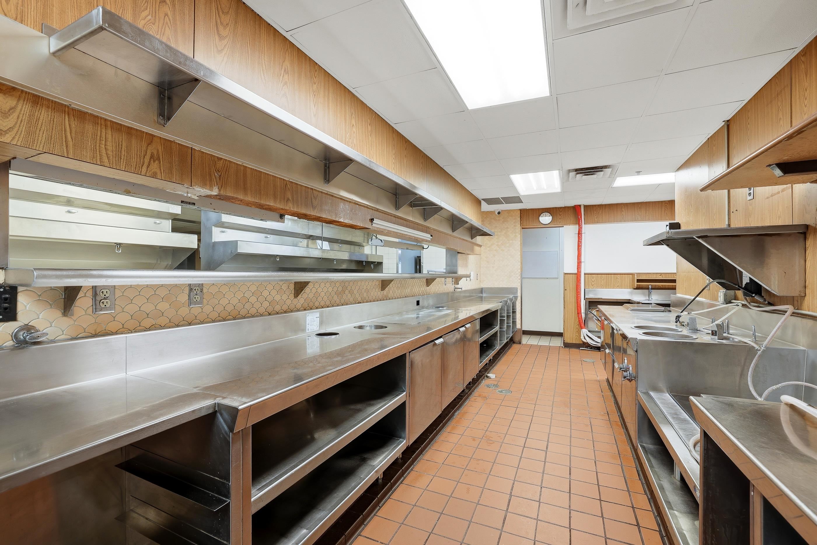 143 N DIVISION STREET, Stevens Point, Wisconsin 54481, ,Commercial/industrial,For Sale,143 N DIVISION STREET,22505699