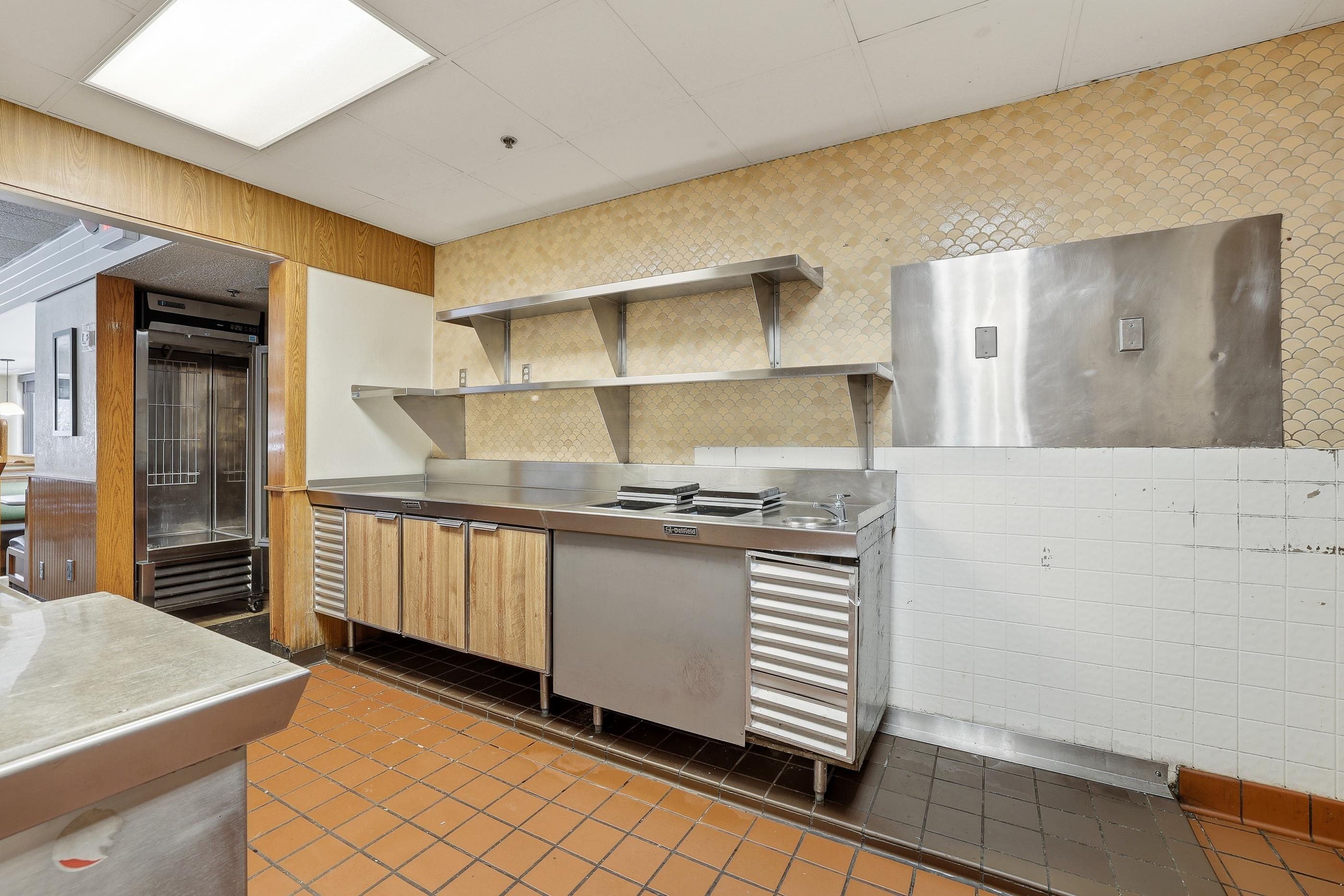 143 N DIVISION STREET, Stevens Point, Wisconsin 54481, ,Commercial/industrial,For Sale,143 N DIVISION STREET,22505699