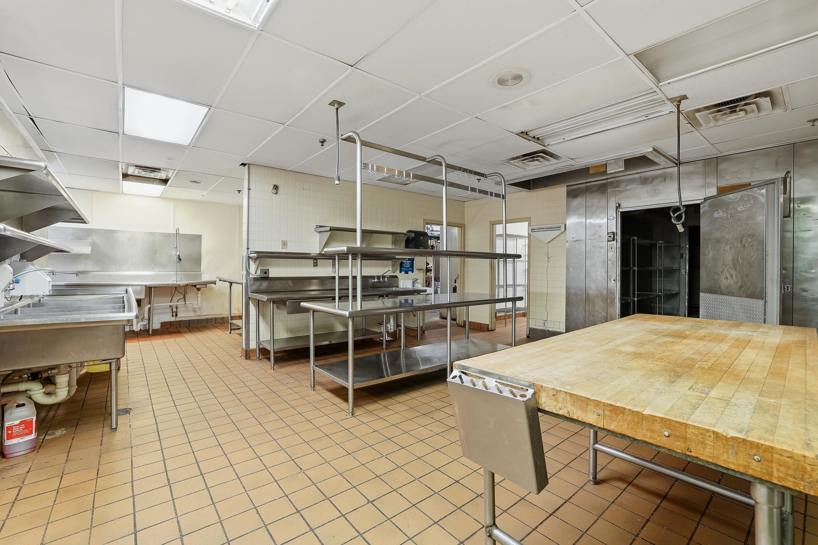 143 N DIVISION STREET, Stevens Point, Wisconsin 54481, ,Commercial/industrial,For Sale,143 N DIVISION STREET,22505699