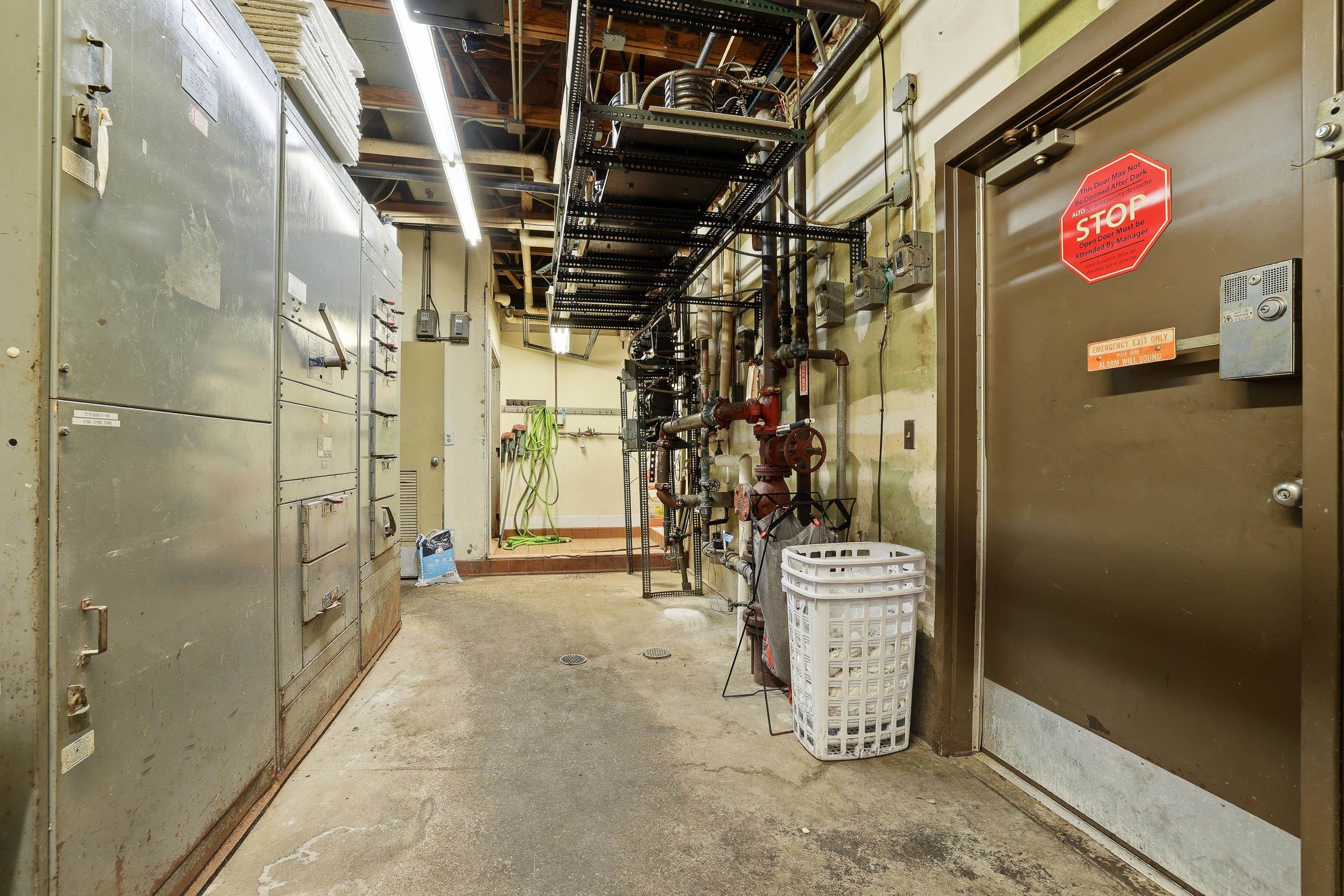 143 N DIVISION STREET, Stevens Point, Wisconsin 54481, ,Commercial/industrial,For Sale,143 N DIVISION STREET,22505699