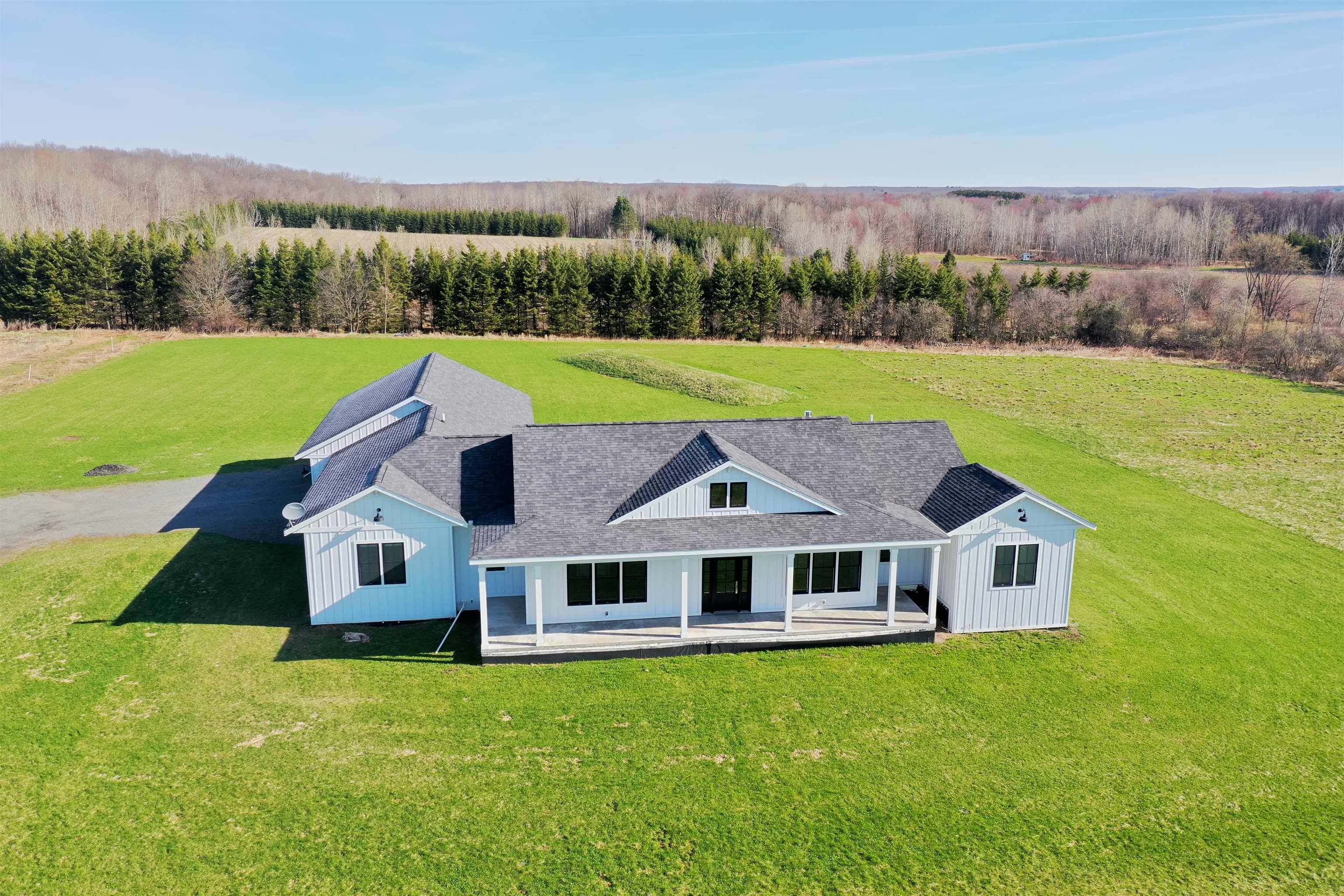 124236 KOHL ROAD, Athens, Wisconsin 54411, 3 Bedrooms Bedrooms, ,2 BathroomsBathrooms,Residential,For Sale,124236 KOHL ROAD,22505705