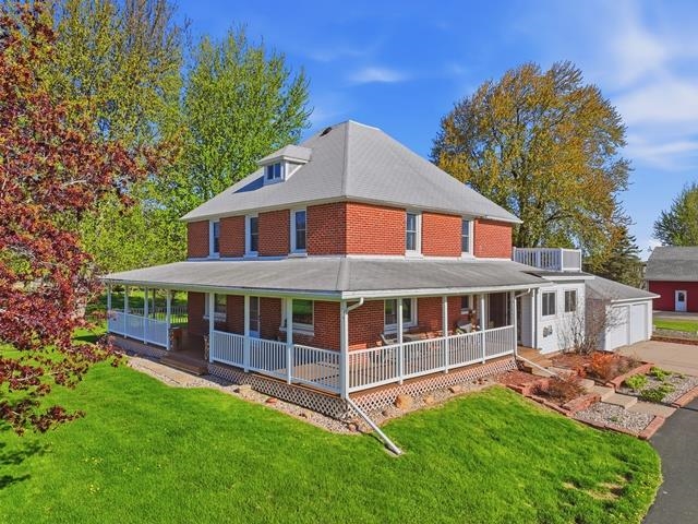 8492 TROUT DRIVE, Marshfield, Wisconsin 54449, 4 Bedrooms Bedrooms, ,2 BathroomsBathrooms,Residential,For Sale,8492 TROUT DRIVE,22505722