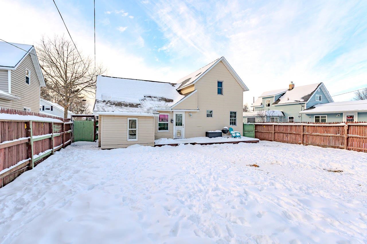 617 N COTTAGE STREET, Merrill, Wisconsin 54452, 3 Bedrooms Bedrooms, ,1 BathroomBathrooms,Residential,For Sale,617 N COTTAGE STREET,22505727