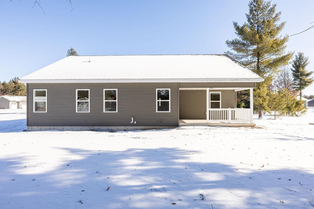 4910 PINE NEEDLE WAY, Wisconsin Rapids, Wisconsin 54494, 3 Bedrooms Bedrooms, ,2 BathroomsBathrooms,Residential,For Sale,4910 PINE NEEDLE WAY,22505740