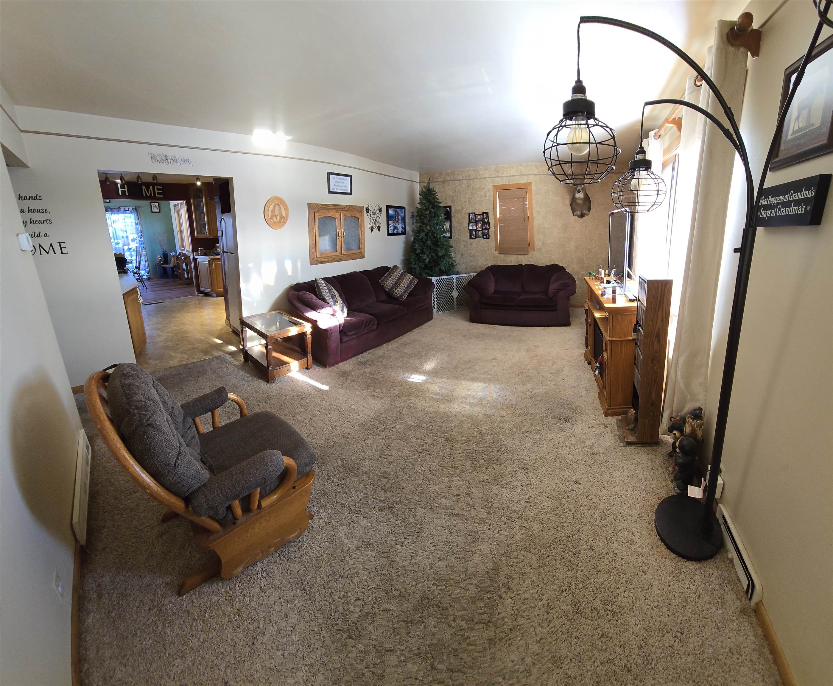 911 PEPPER AVENUE, Wisconsin Rapids, Wisconsin 54494, 2 Bedrooms Bedrooms, ,1 BathroomBathrooms,Residential,For Sale,911 PEPPER AVENUE,22505751