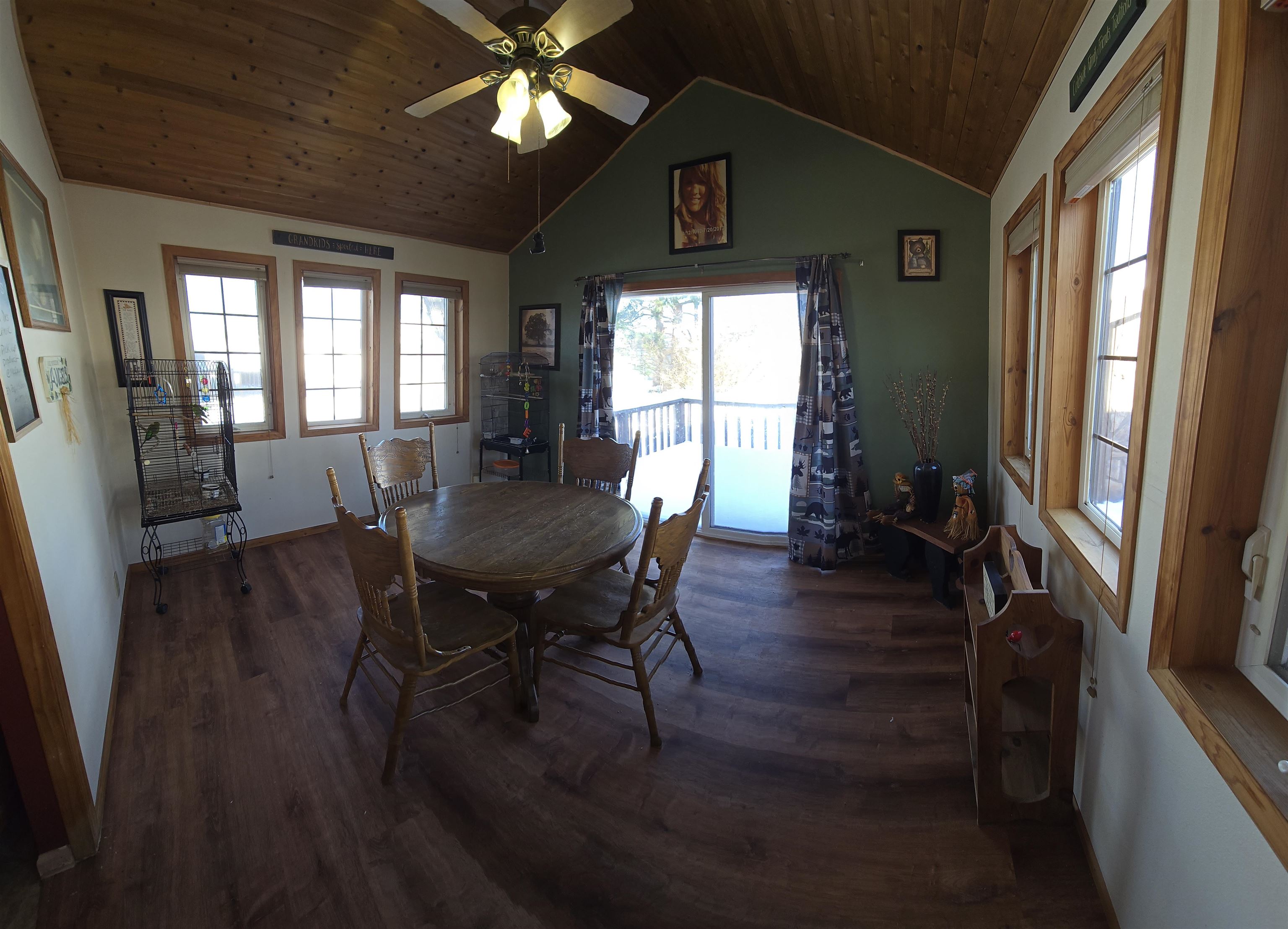 911 PEPPER AVENUE, Wisconsin Rapids, Wisconsin 54494, 2 Bedrooms Bedrooms, ,1 BathroomBathrooms,Residential,For Sale,911 PEPPER AVENUE,22505751