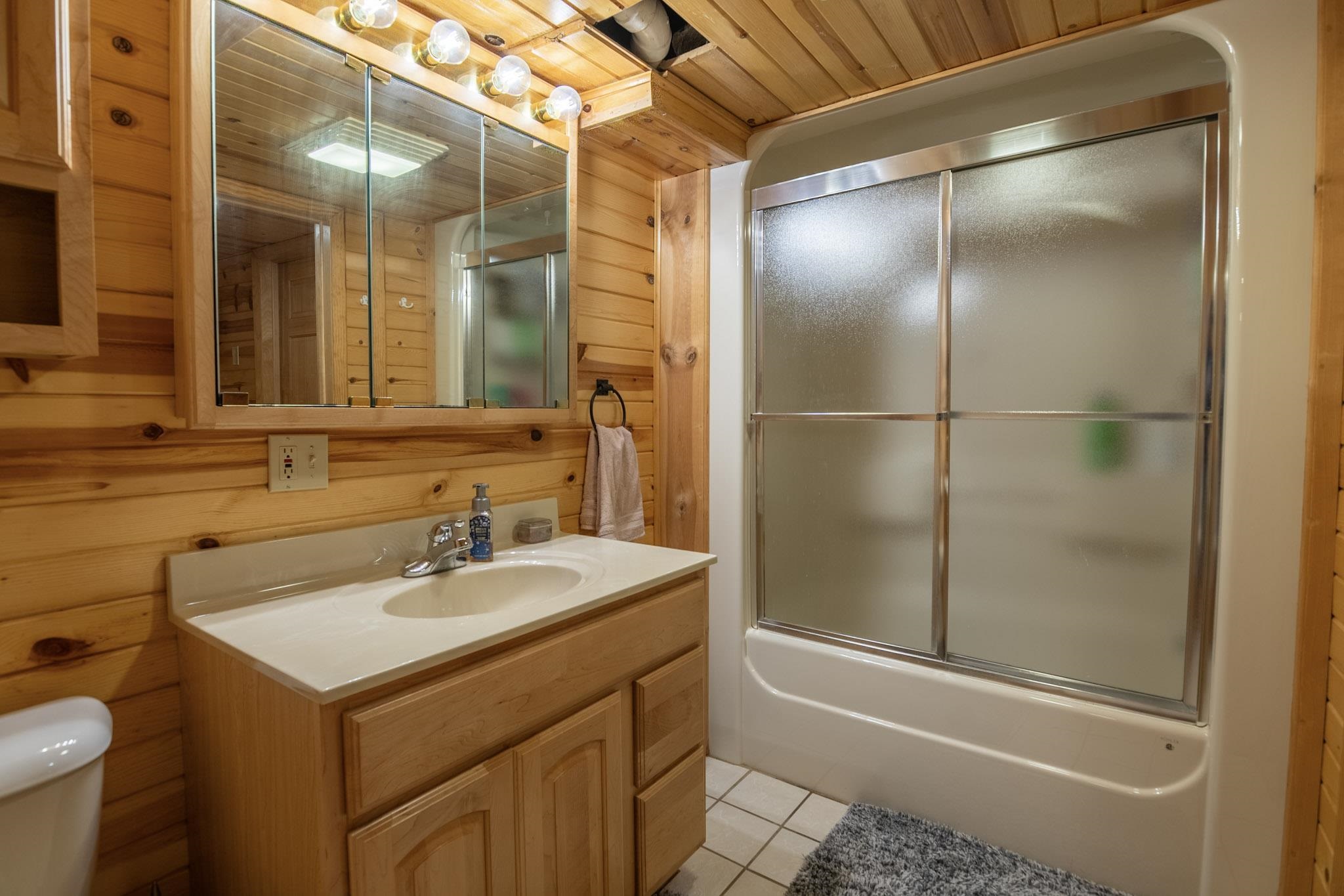 N896 COUNTY ROAD E, Medford, Wisconsin 54451, 3 Bedrooms Bedrooms, ,3 BathroomsBathrooms,Residential,For Sale,N896 COUNTY ROAD E,22505753