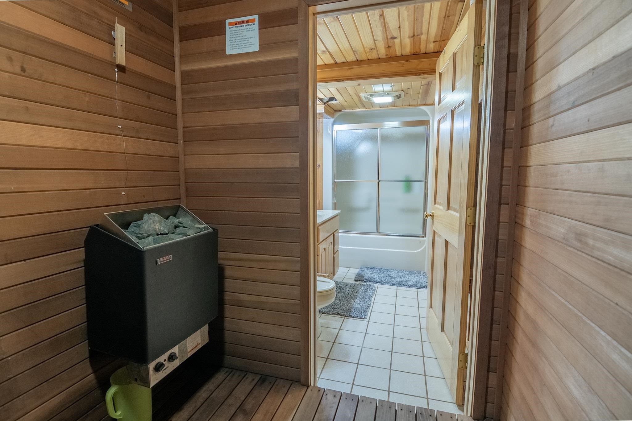 N896 COUNTY ROAD E, Medford, Wisconsin 54451, 3 Bedrooms Bedrooms, ,3 BathroomsBathrooms,Residential,For Sale,N896 COUNTY ROAD E,22505753