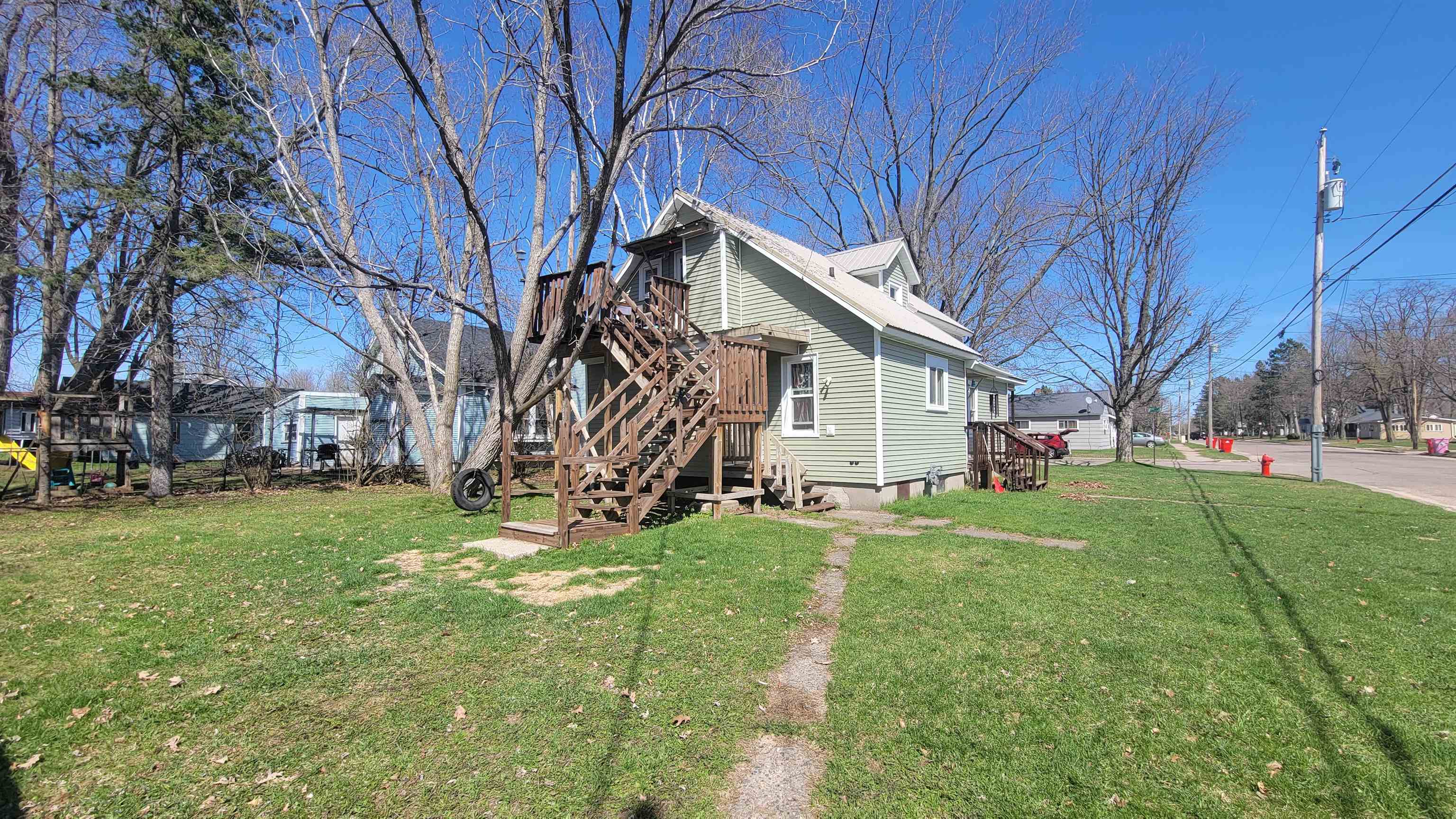 206 10TH AVENUE, Antigo, Wisconsin 54409, 1 Bedroom Bedrooms, ,1 BathroomBathrooms,Multi-family,For Sale,206 10TH AVENUE,22505756