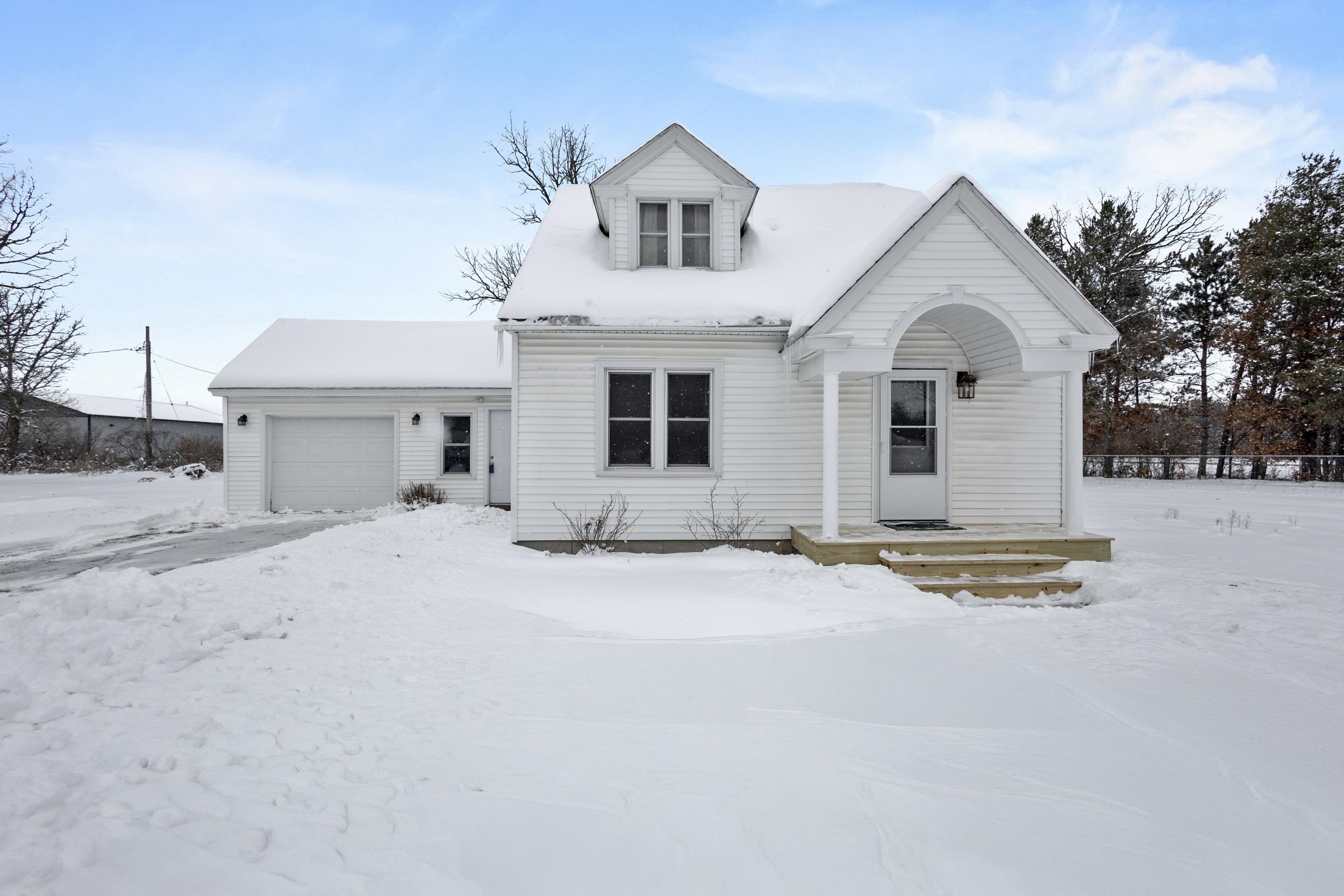 4050 KENNEDY DRIVE, Stevens Point, Wisconsin 54481, 3 Bedrooms Bedrooms, ,1 BathroomBathrooms,Residential,For Sale,4050 KENNEDY DRIVE,22505757