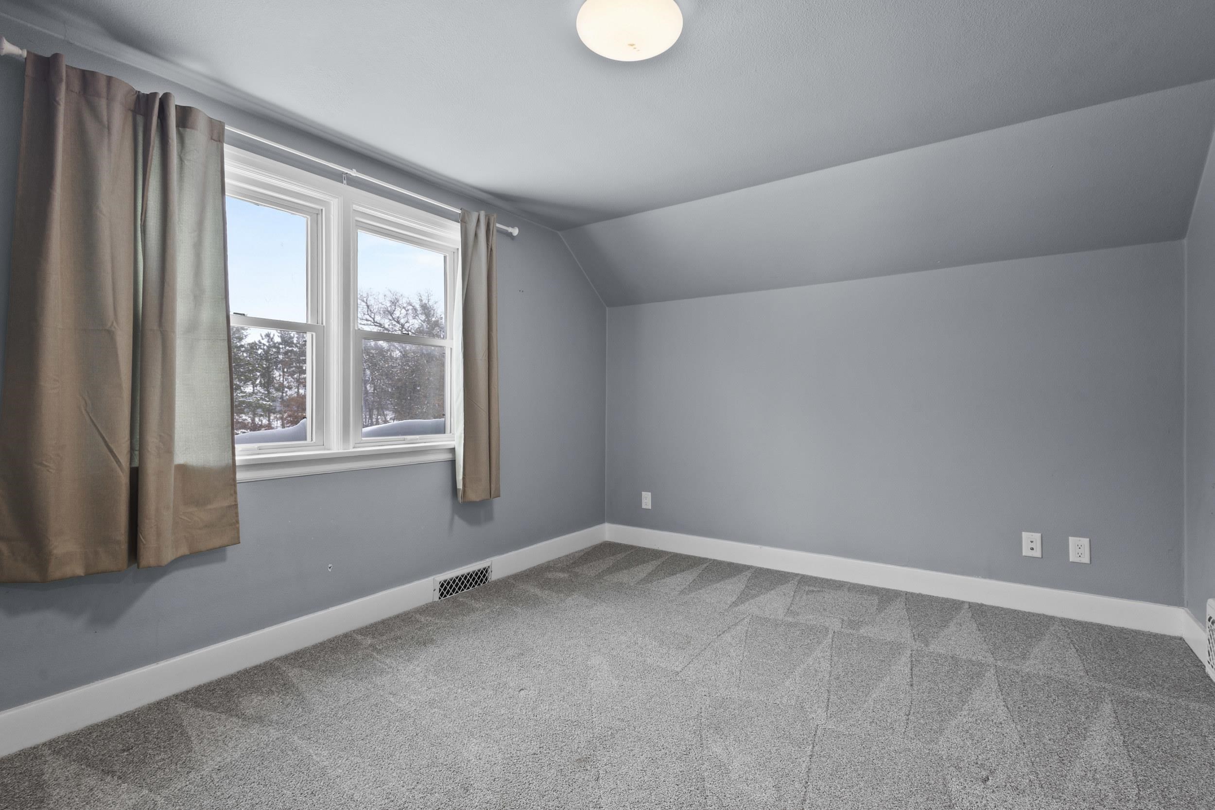 4050 KENNEDY DRIVE, Stevens Point, Wisconsin 54481, 3 Bedrooms Bedrooms, ,1 BathroomBathrooms,Residential,For Sale,4050 KENNEDY DRIVE,22505757