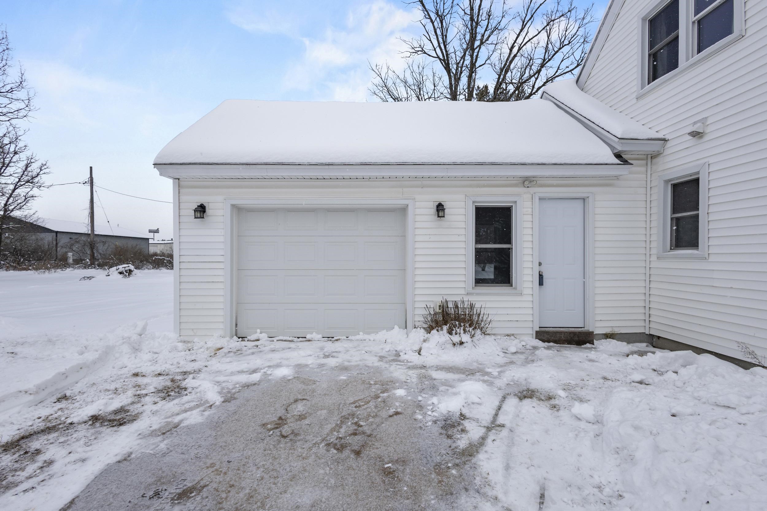 4050 KENNEDY DRIVE, Stevens Point, Wisconsin 54481, 3 Bedrooms Bedrooms, ,1 BathroomBathrooms,Residential,For Sale,4050 KENNEDY DRIVE,22505757