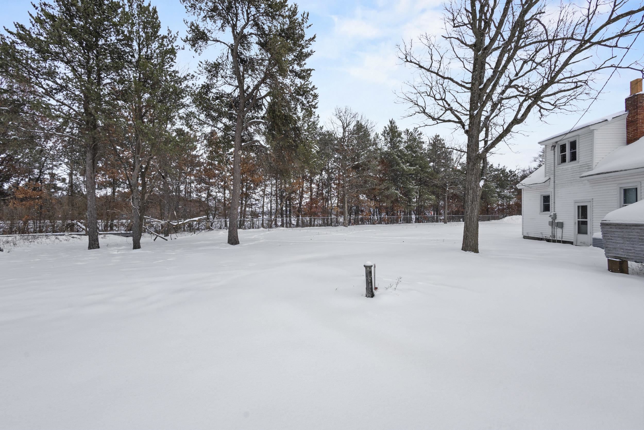 4050 KENNEDY DRIVE, Stevens Point, Wisconsin 54481, 3 Bedrooms Bedrooms, ,1 BathroomBathrooms,Residential,For Sale,4050 KENNEDY DRIVE,22505757