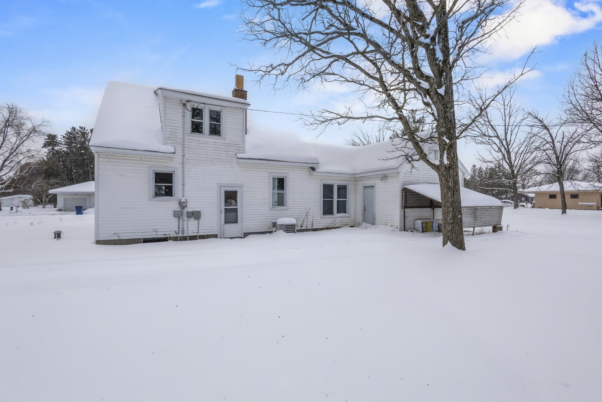 4050 KENNEDY DRIVE, Stevens Point, Wisconsin 54481, 3 Bedrooms Bedrooms, ,1 BathroomBathrooms,Residential,For Sale,4050 KENNEDY DRIVE,22505757