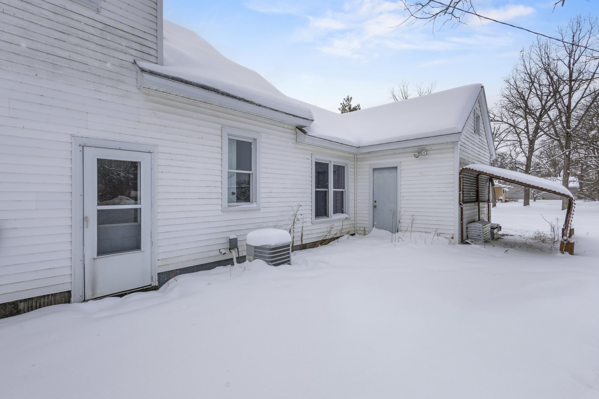 4050 KENNEDY DRIVE, Stevens Point, Wisconsin 54481, 3 Bedrooms Bedrooms, ,1 BathroomBathrooms,Residential,For Sale,4050 KENNEDY DRIVE,22505757