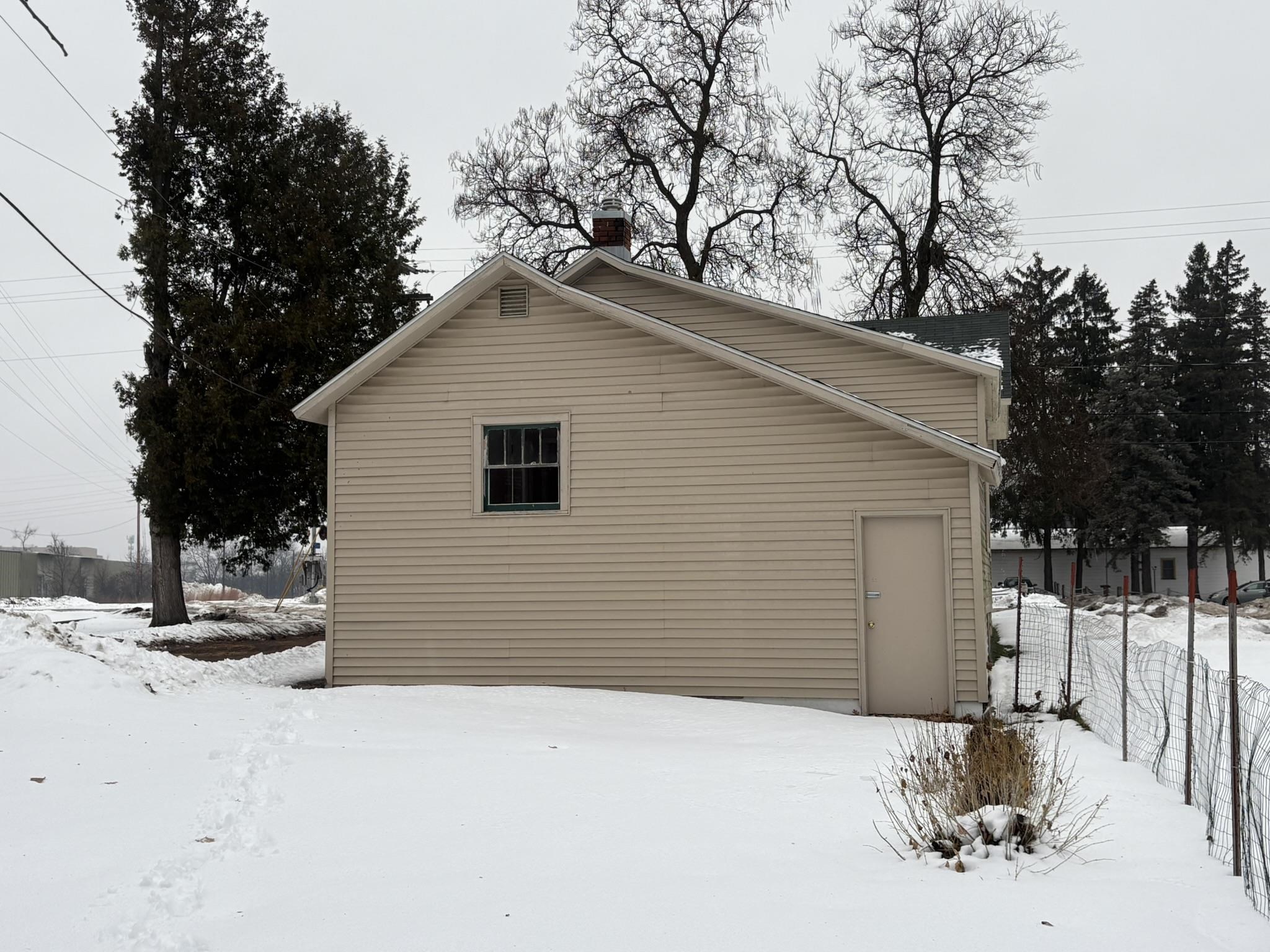 1510 1ST STREET NORTH, Wisconsin Rapids, Wisconsin 54494, 3 Bedrooms Bedrooms, ,1 BathroomBathrooms,Residential,For Sale,1510 1ST STREET NORTH,22505767